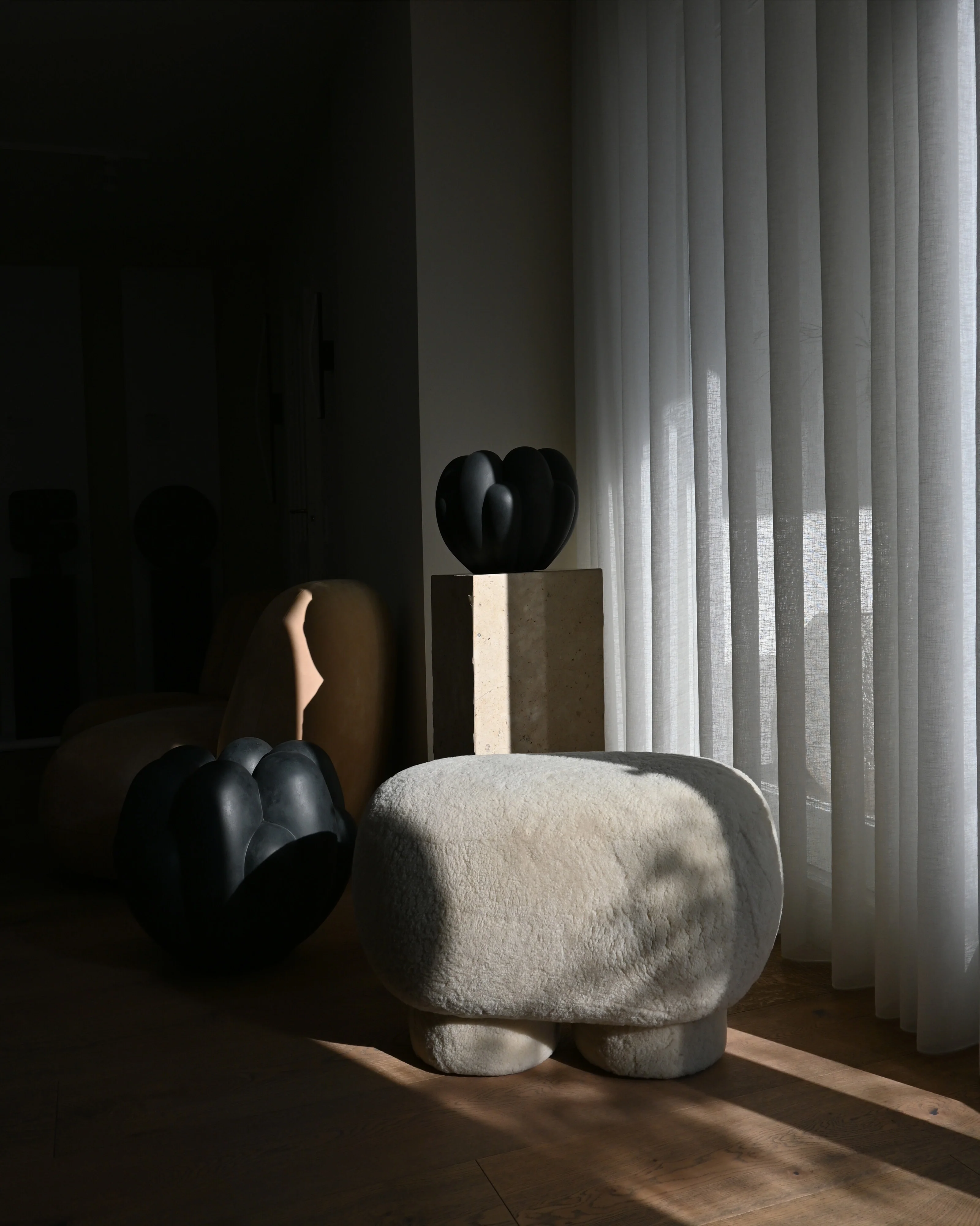 Big Foot Bench, Petit  - Sandshell - Image 3