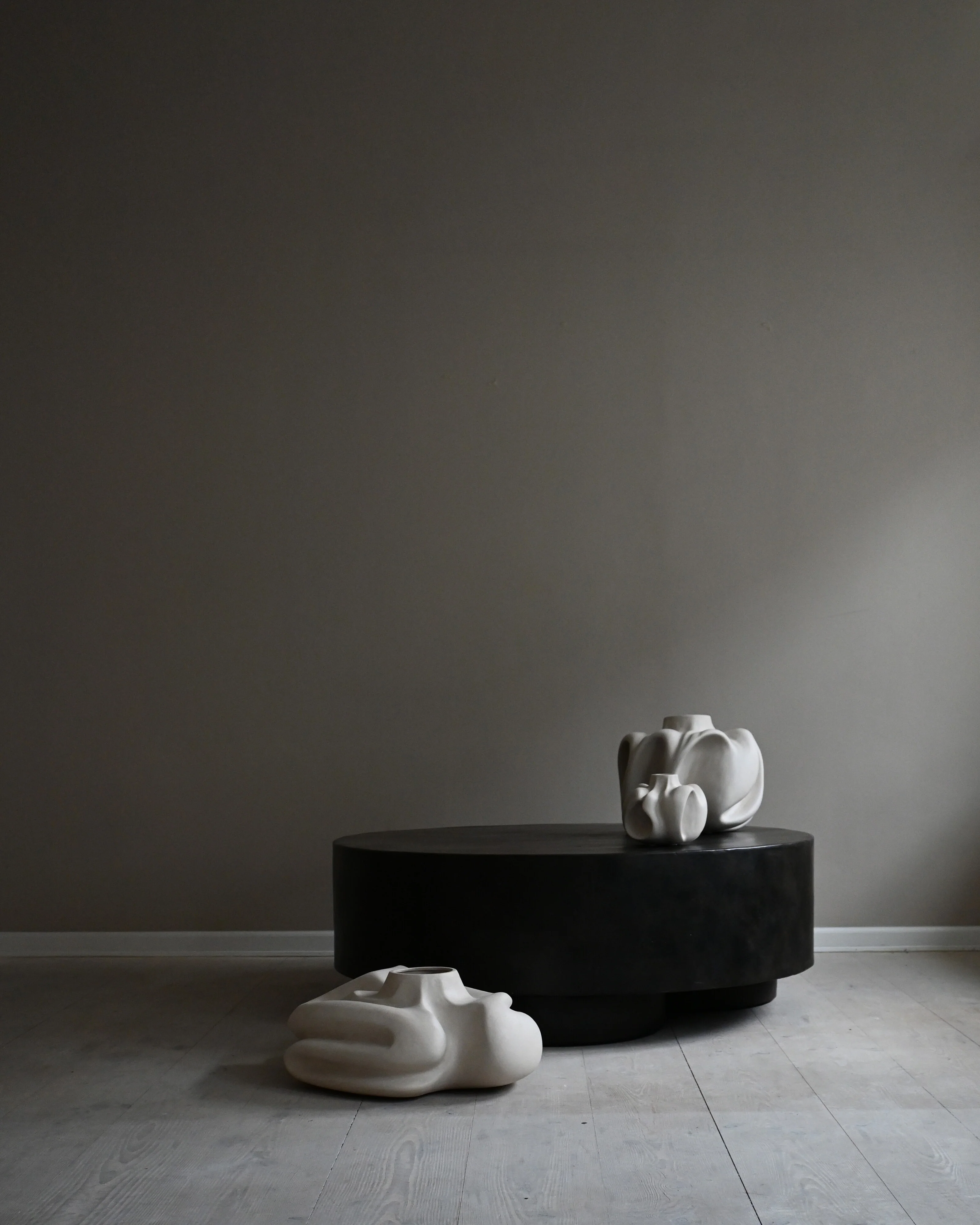 Big Foot Coffee Table, Big - Coffee - Image 8