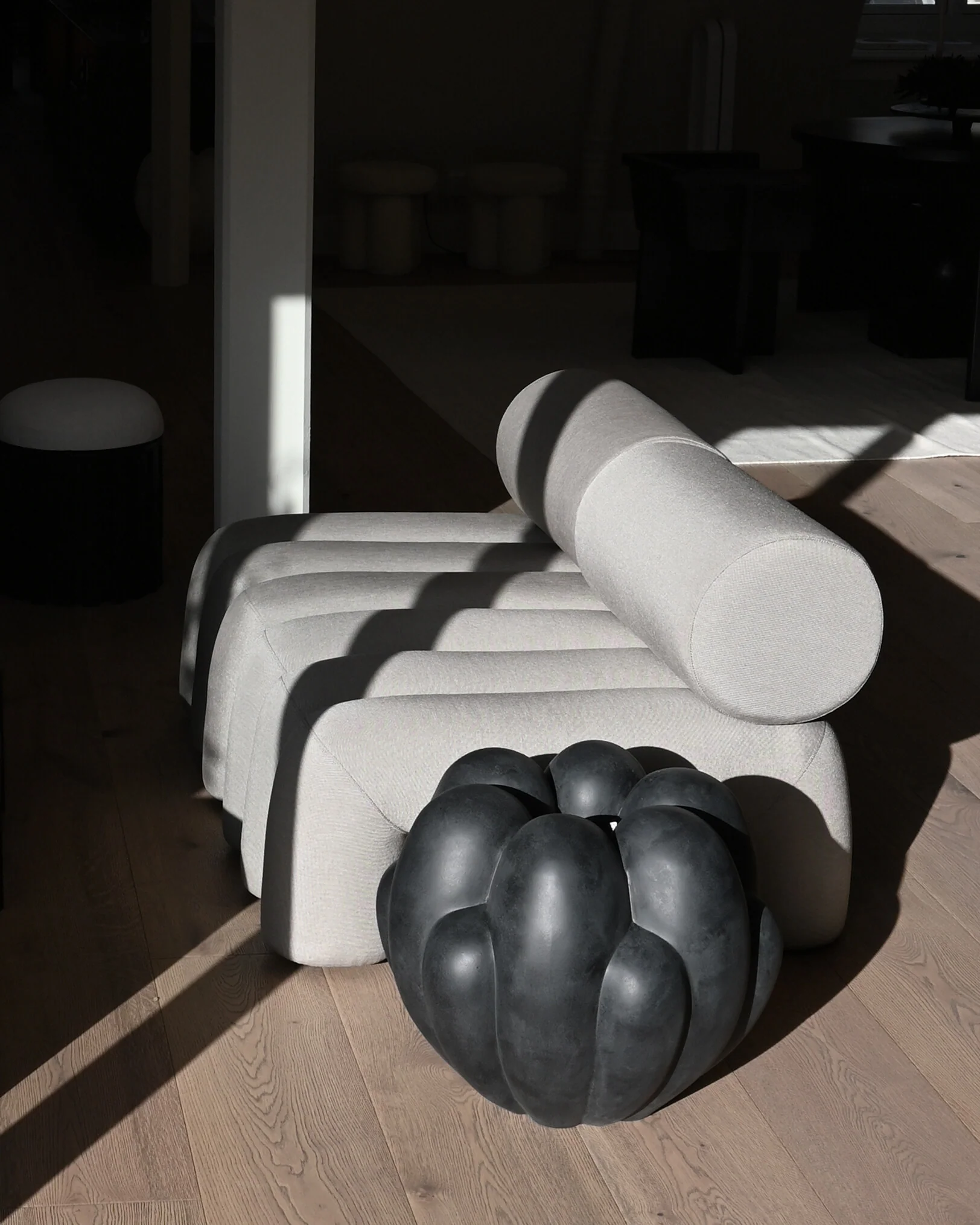 Bloom Vase, Big - Black - Image 5