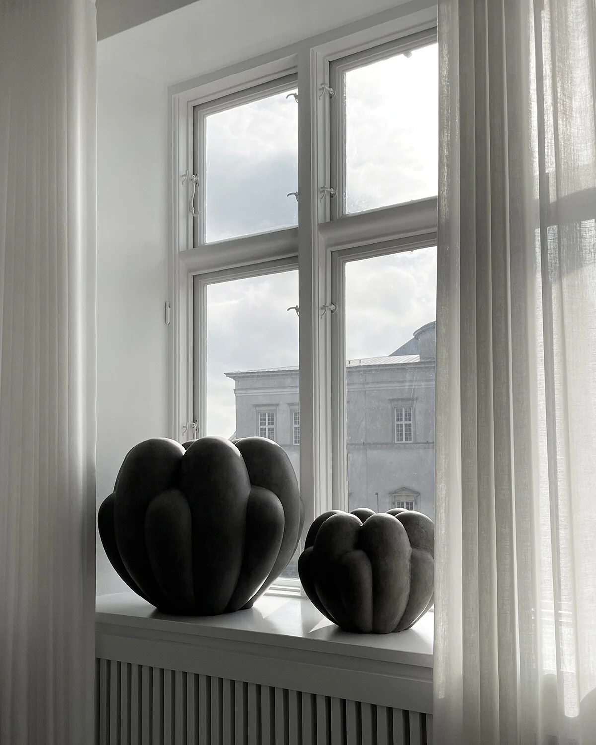 Bloom Vase, Big - Dark Grey - Image 5