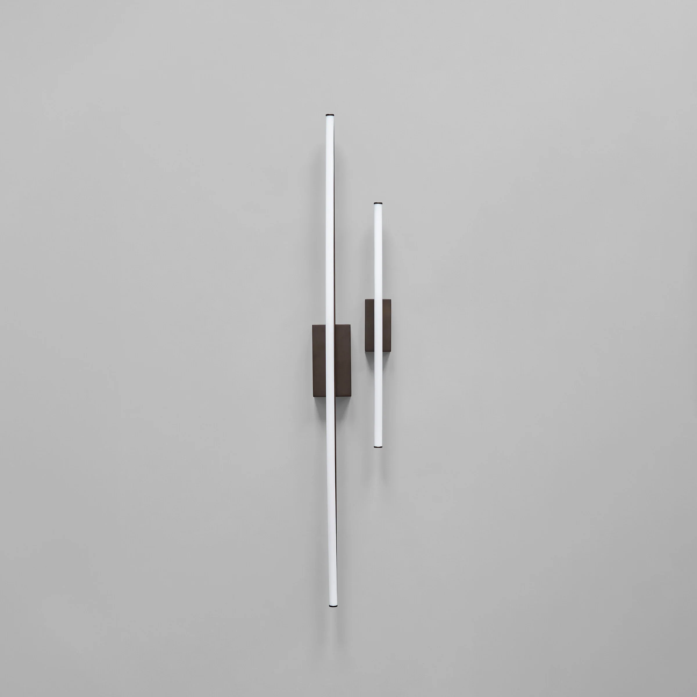 Bow Wall Lamp, Mini - Bronze - Image 7