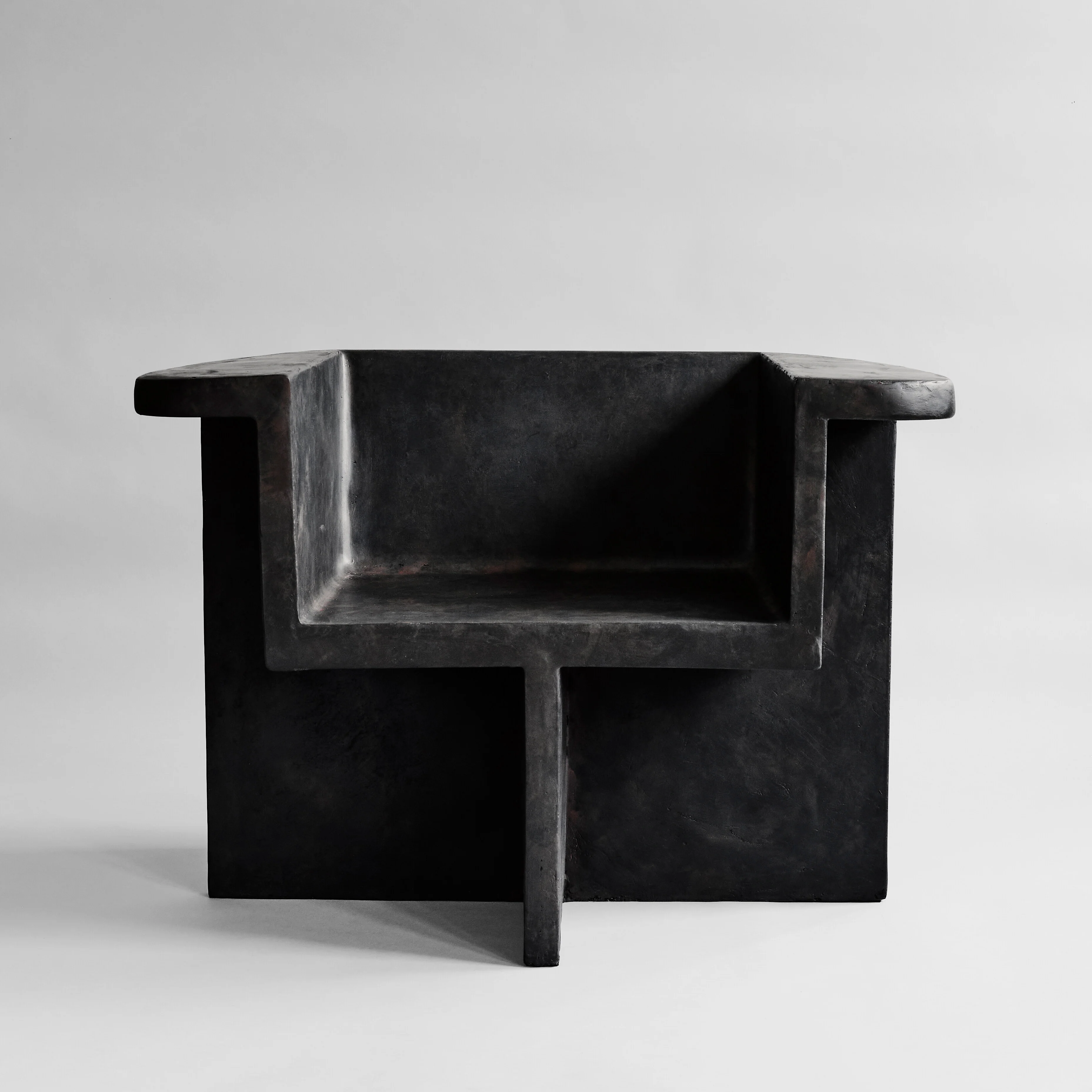 Brutus Lounge Chair - Coffee