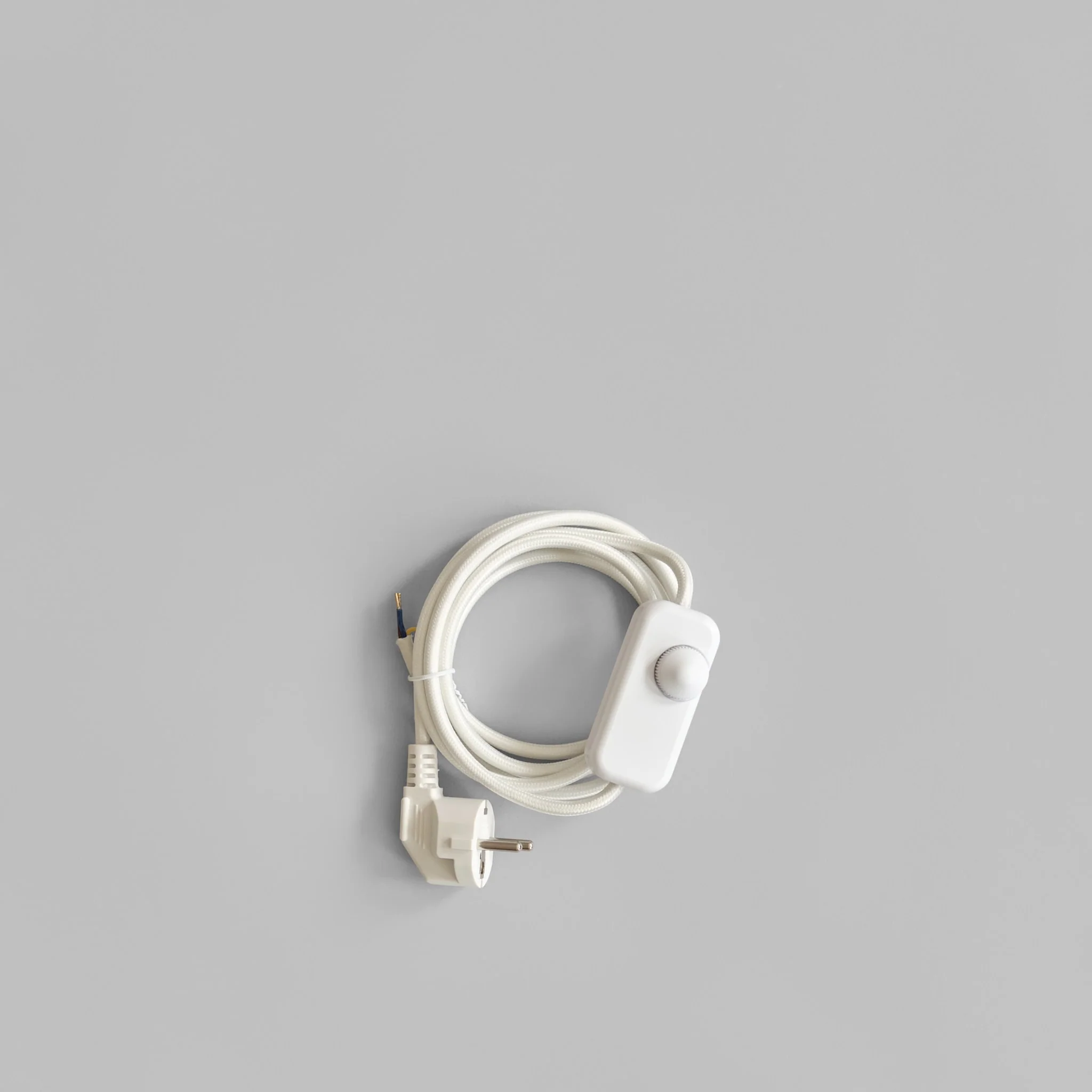 Cable Kit - White Cord with Dimmer (2m) - Image 2