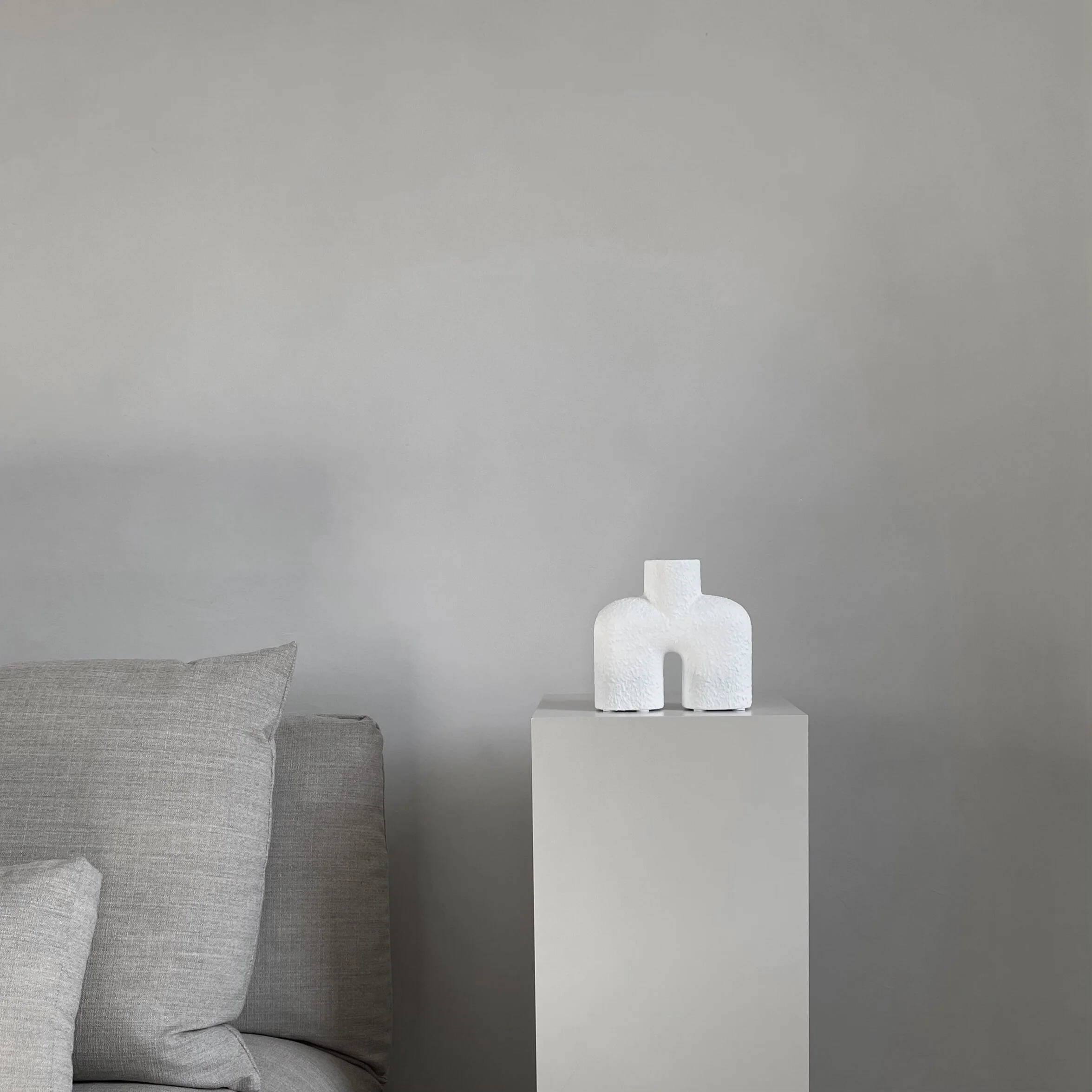 Cobra Vase Uno, Mini - Bubble White - Image 3
