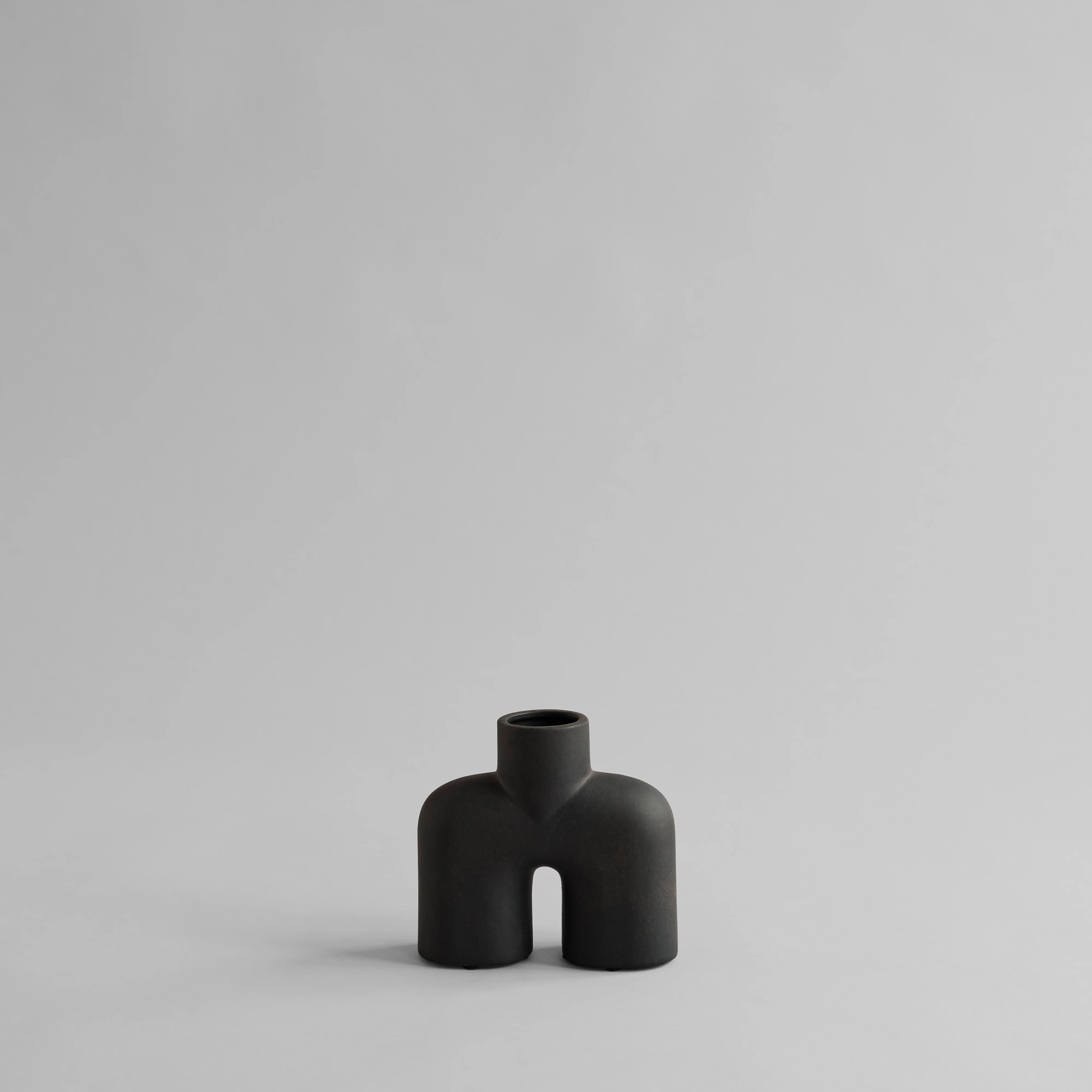 Cobra Vase Uno, Mini - Coffee