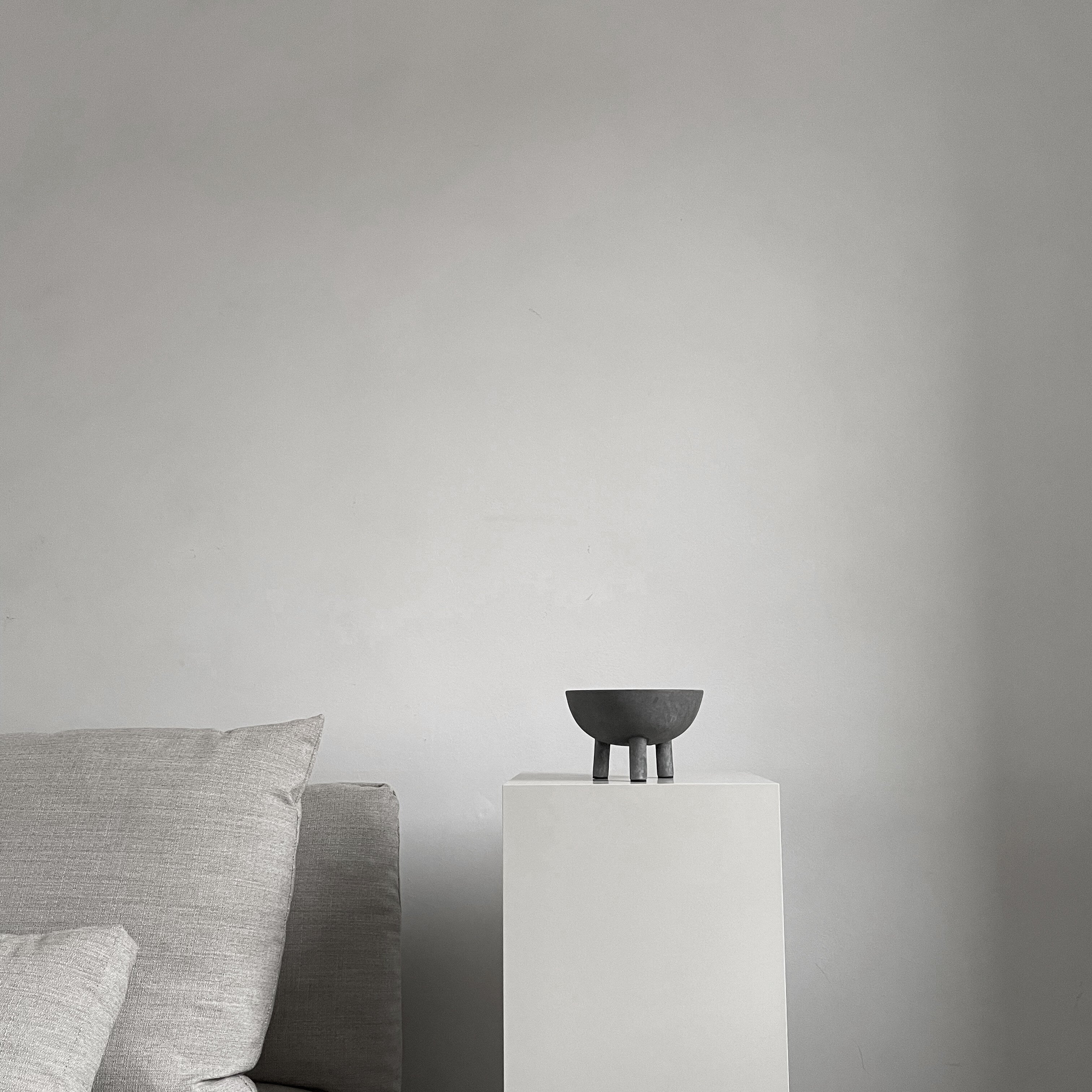 Duck Bowl, Big - Dark Grey - Image 7