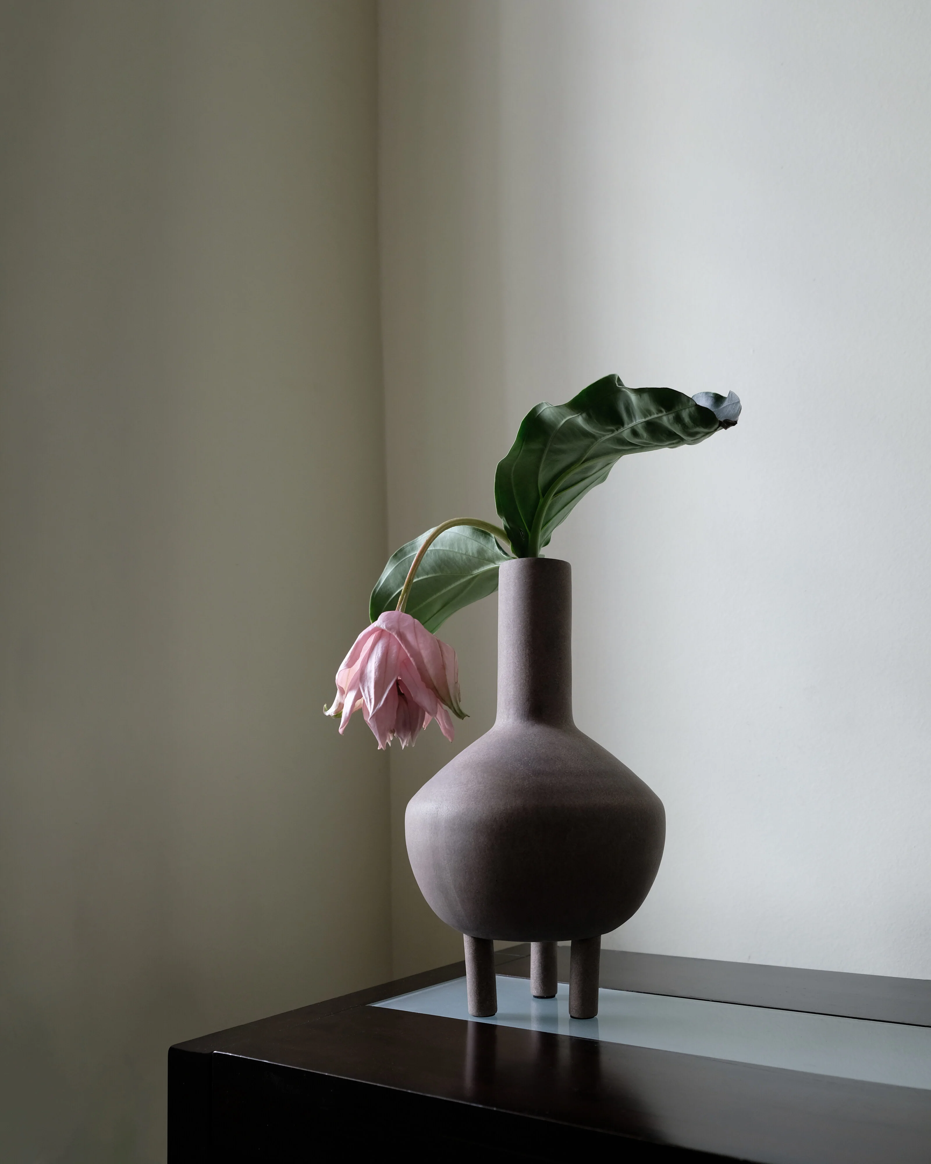 Duck Vase, Fat - Taupe - Image 3