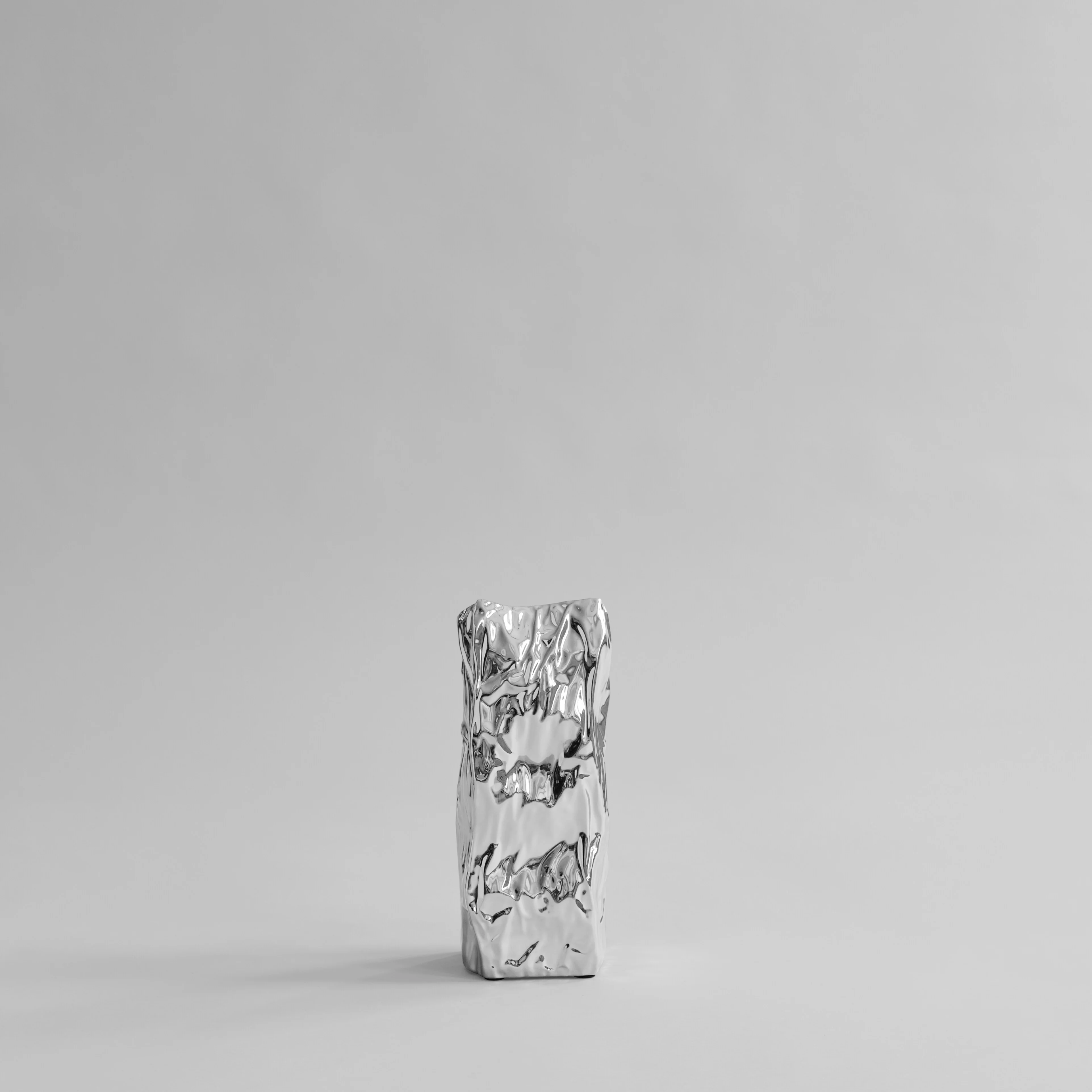 Kami Vase, Medio - Chrome - Image 9