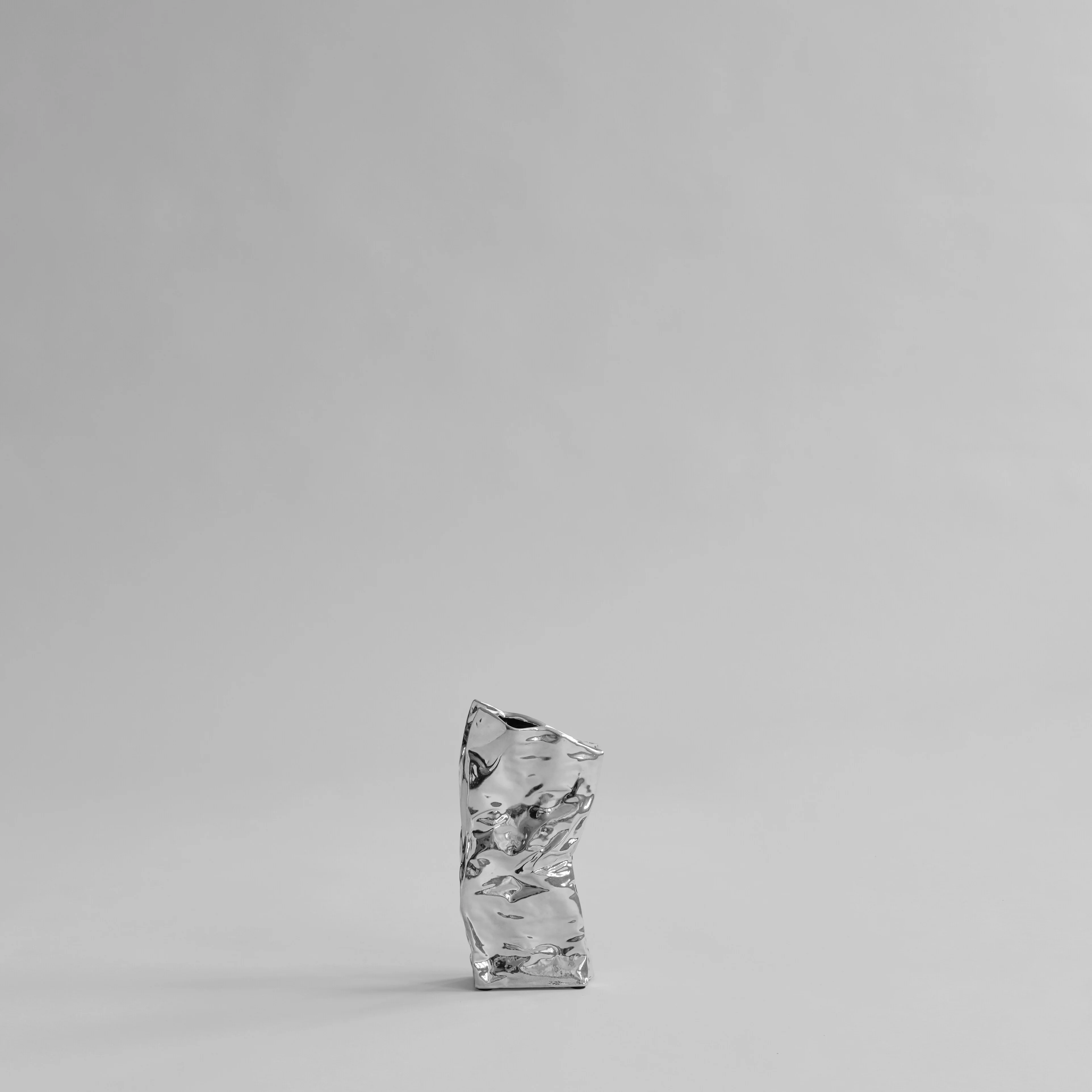 Kami Vase, Mini - Chrome - Image 10
