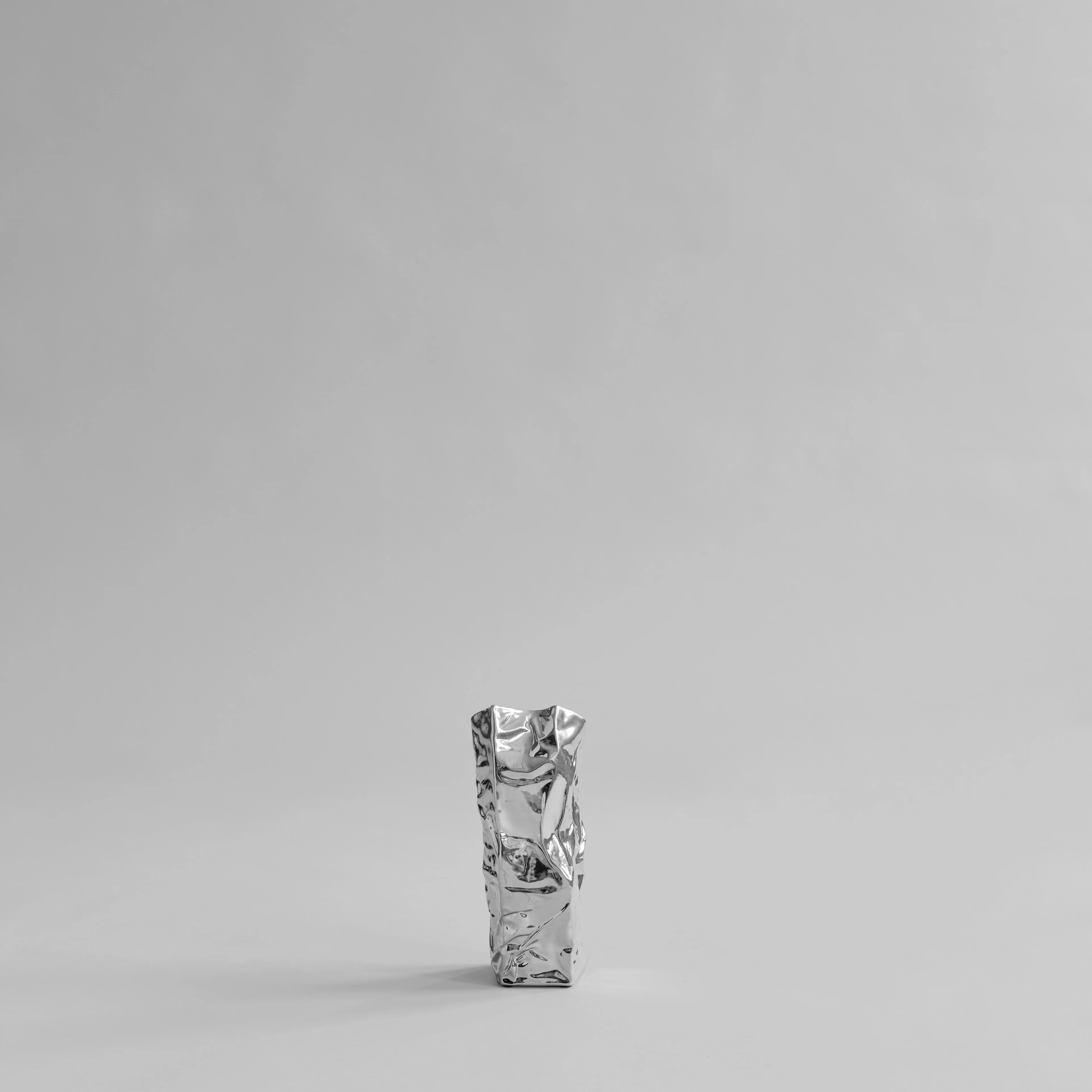 Kami Vase, Mini - Chrome - Image 9
