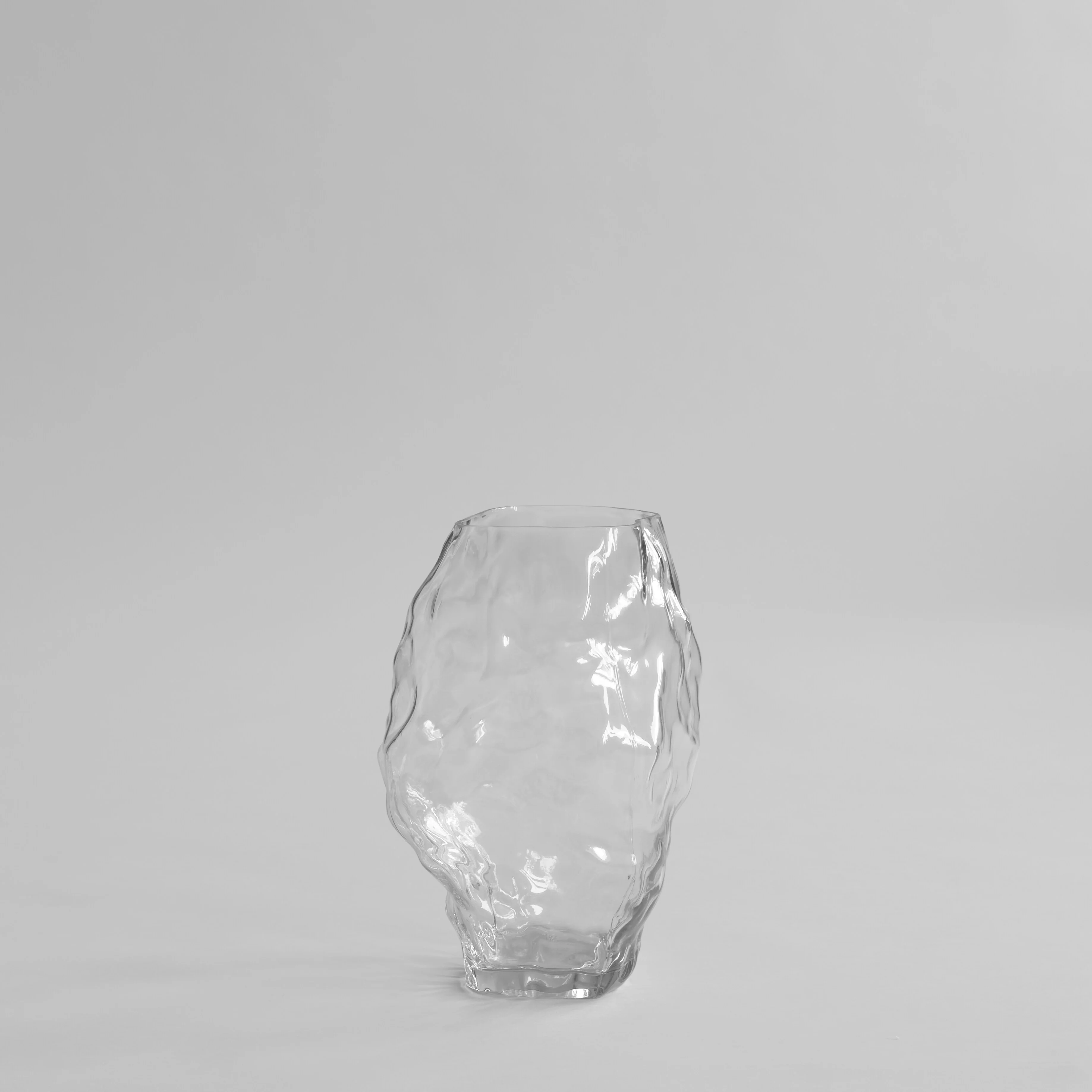 Katachi Vase, Medio - Clear - Image 11