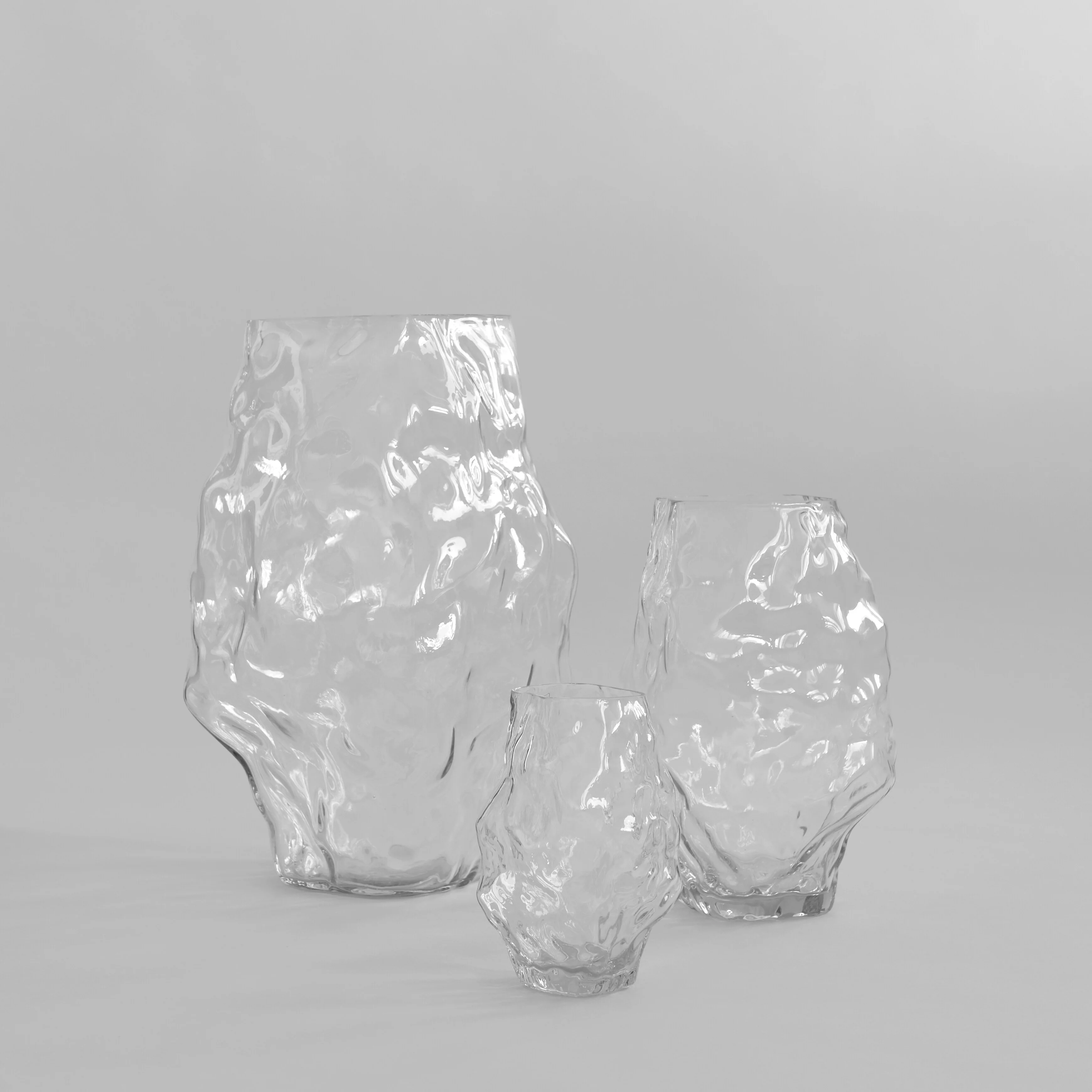 Katachi Vase, Mini - Clear - Image 10
