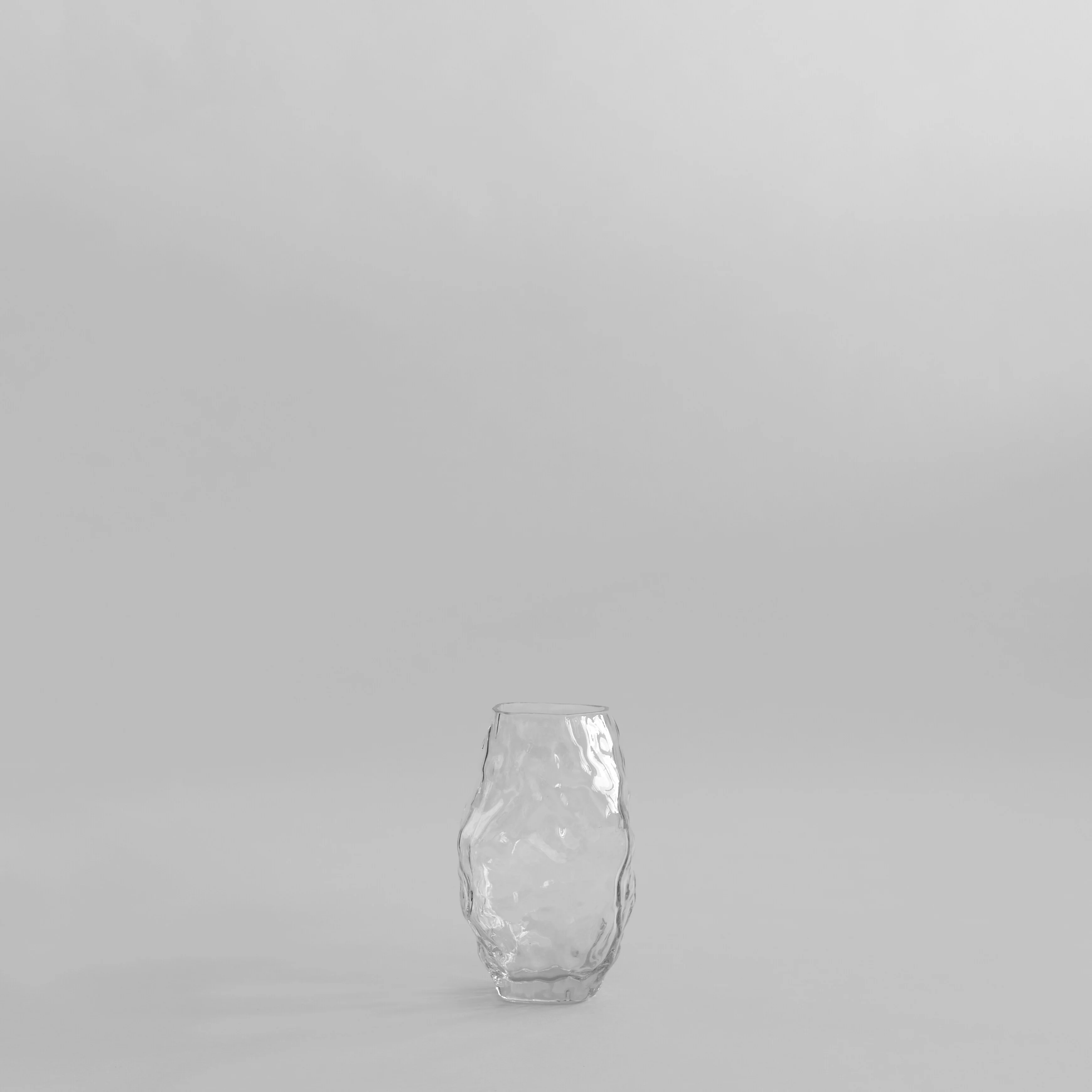 Katachi Vase, Mini - Clear - Image 9
