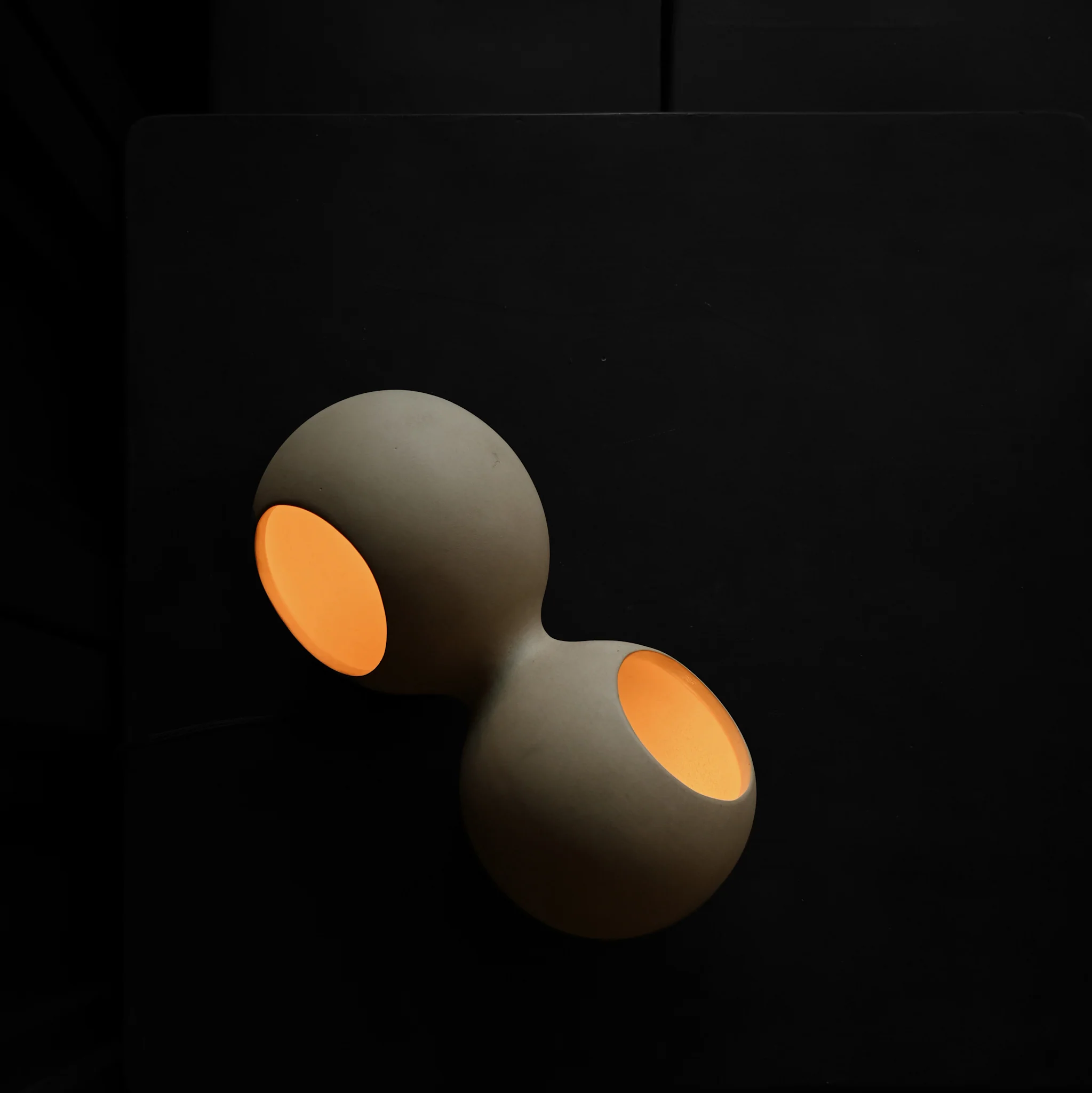 Le Deux Table Lamp - Sand - Image 4