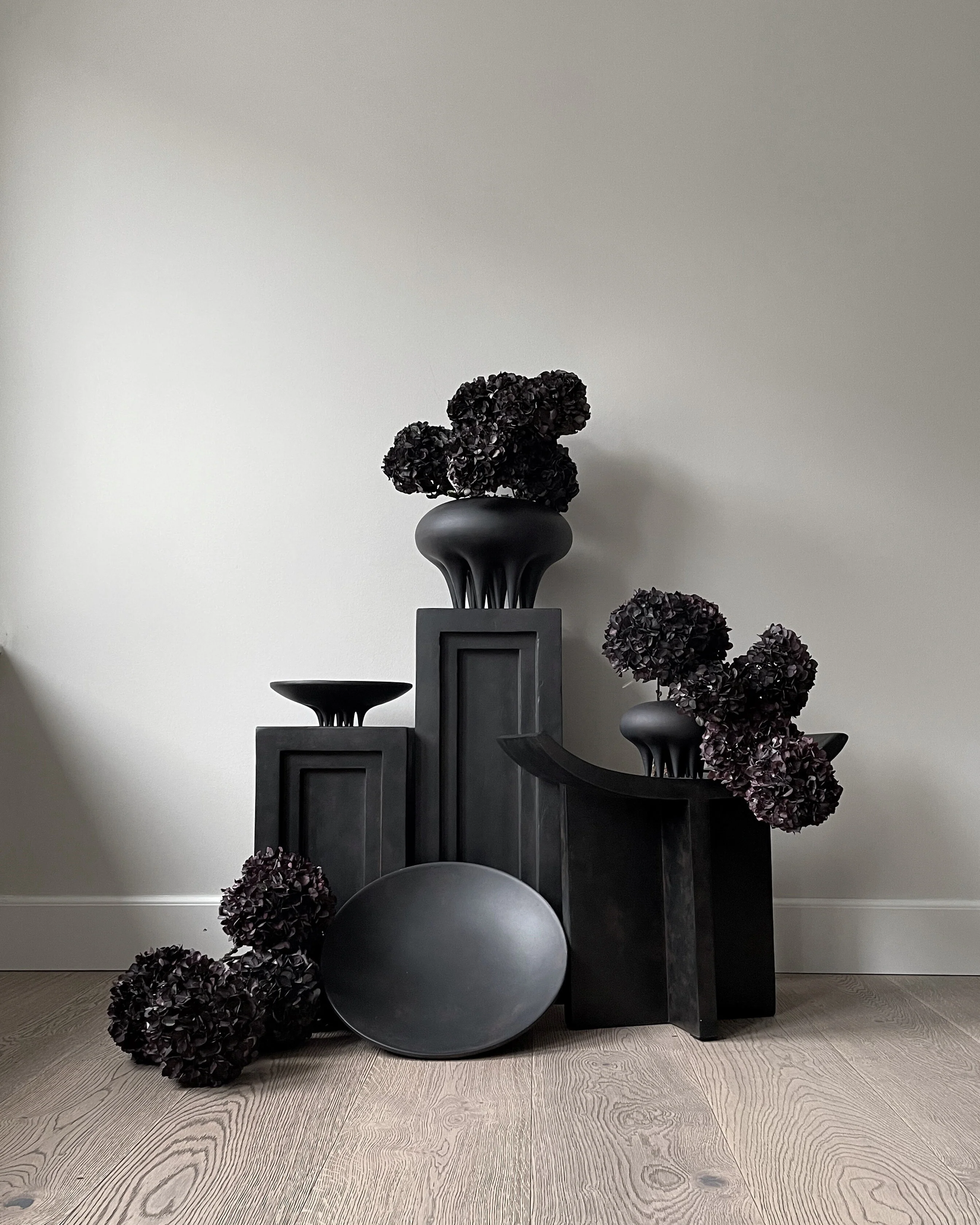 Medusa Vase, Big - Coffee - Image 5