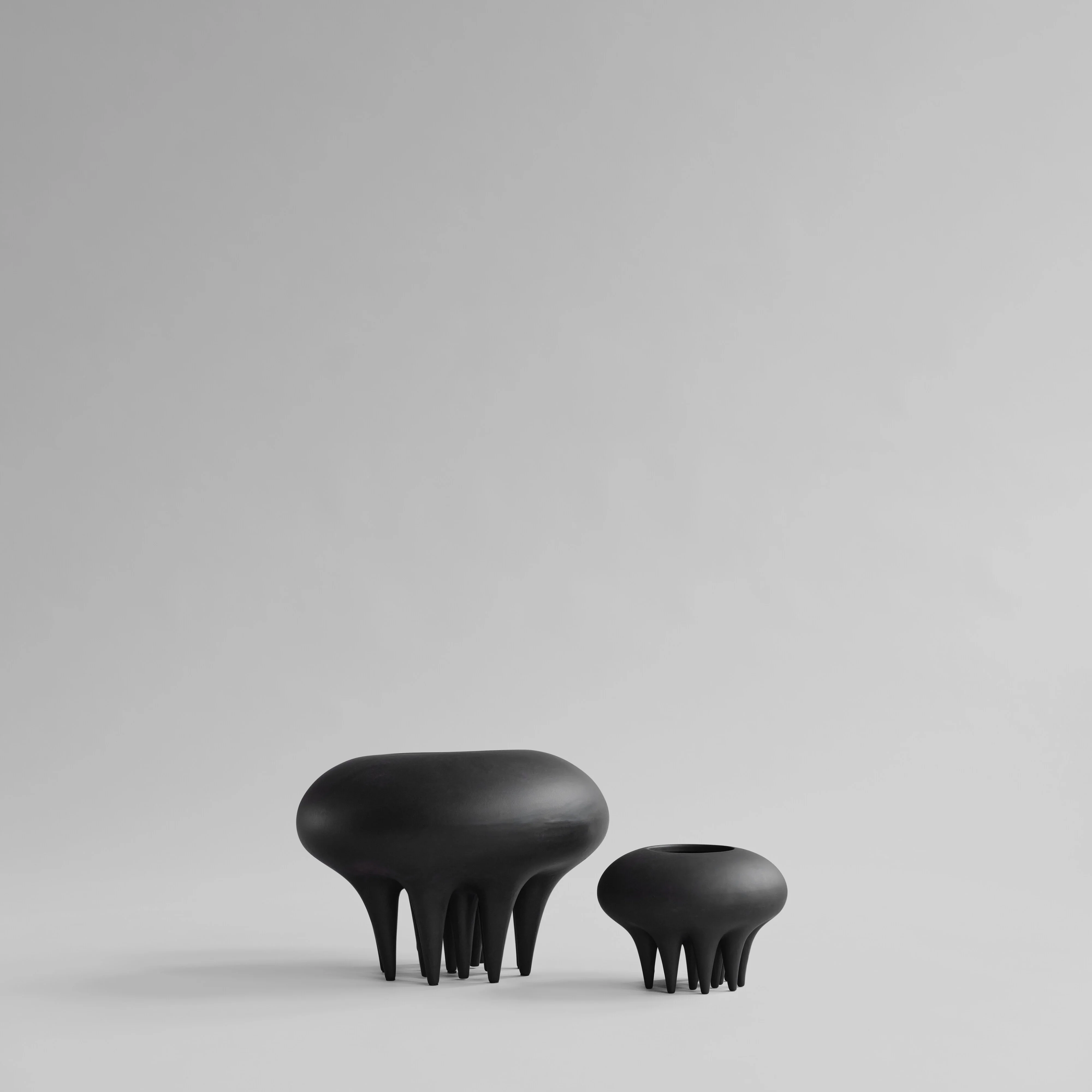 Medusa Vase, Mini - Coffee - Image 12