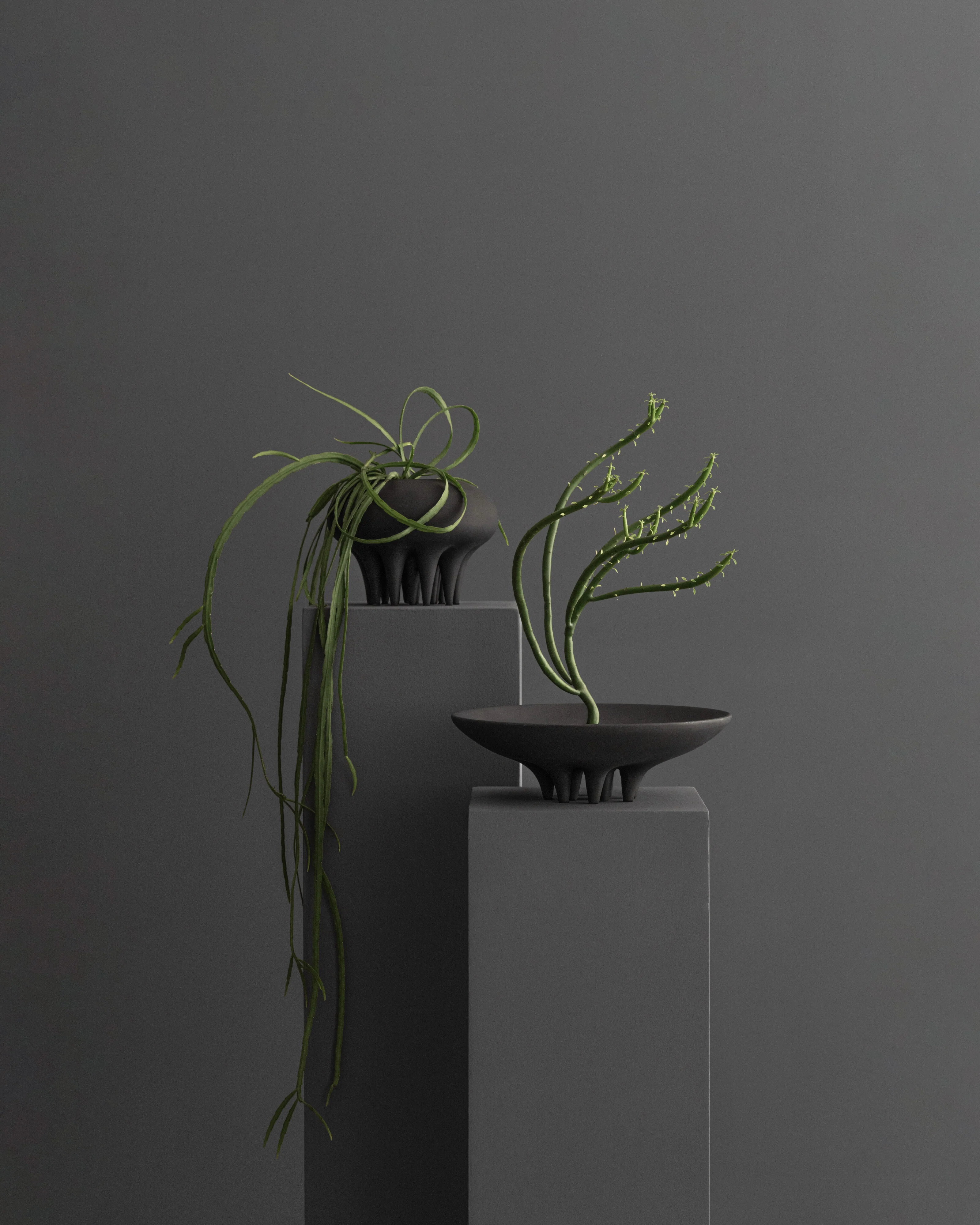 Medusa Vase, Mini - Coffee - Image 2