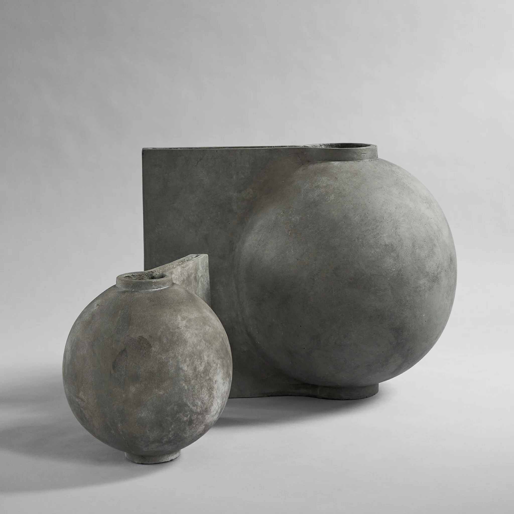 Offset Vase, Mini - Dark Grey - Image 10