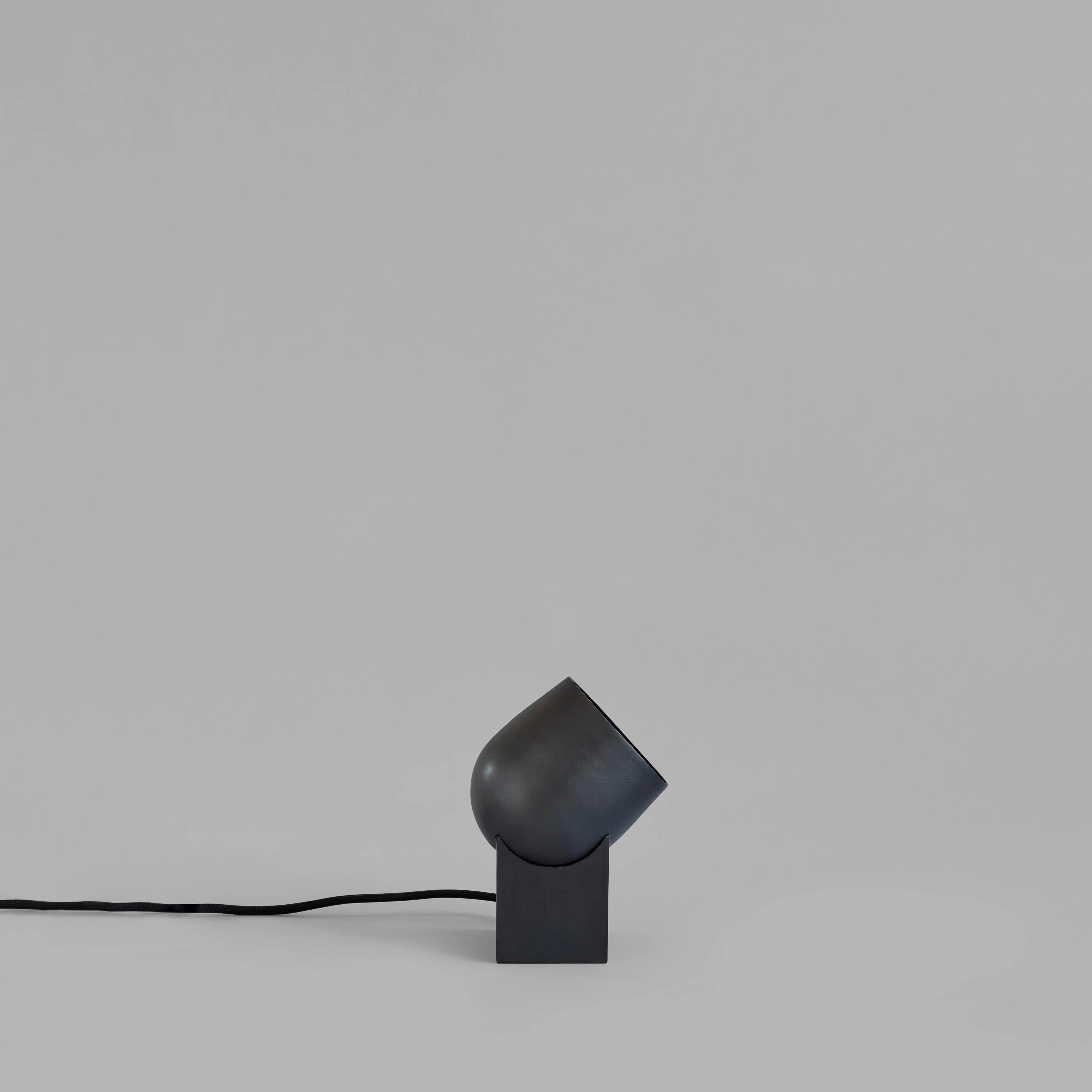 Pivot Table Lamp - Bronze - Image 5