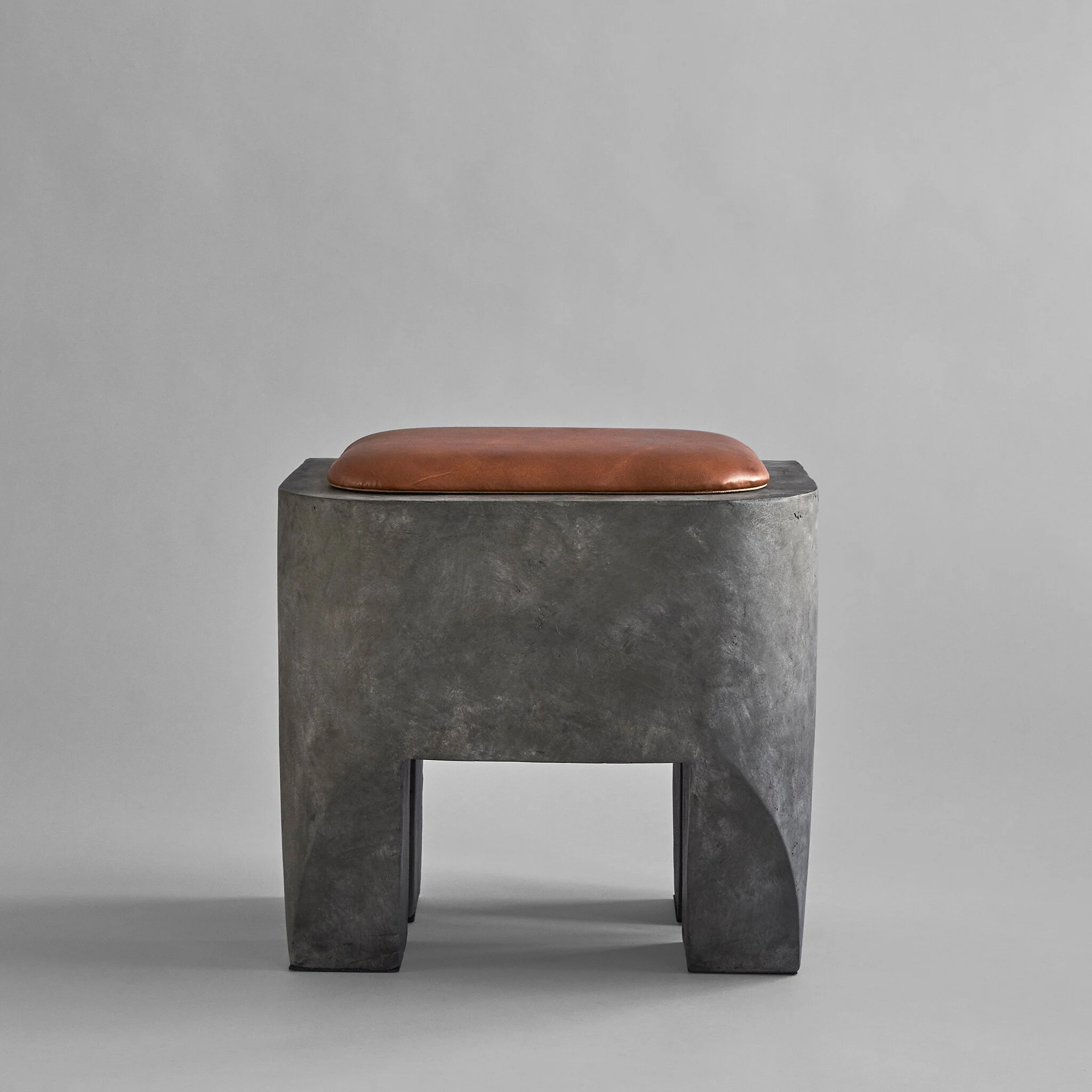 Sculpt Stool - Concrete - Image 9