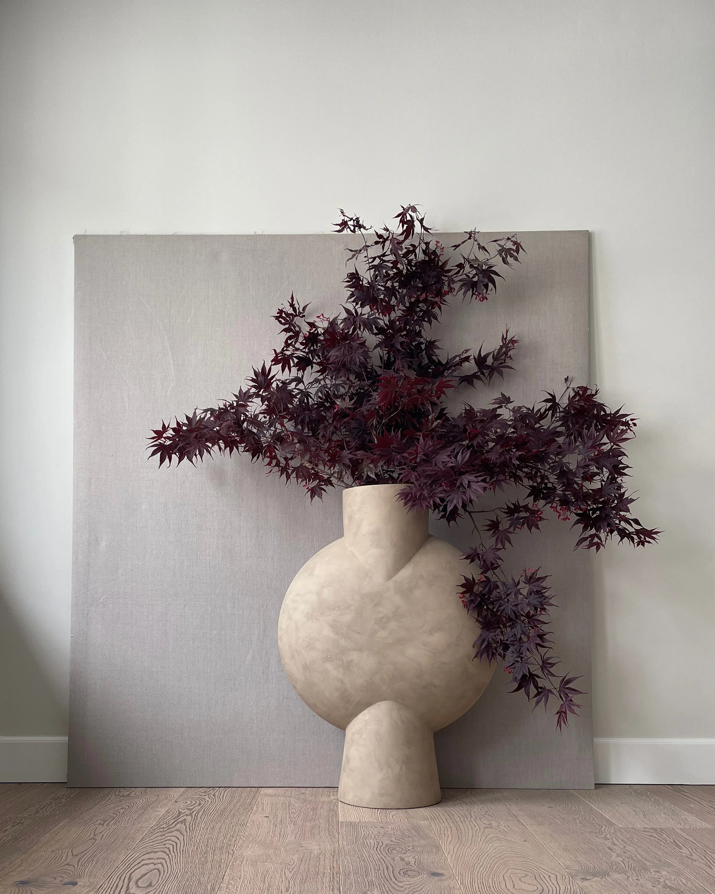 Sphere Vase Bubl, Giant - Sand - Image 3
