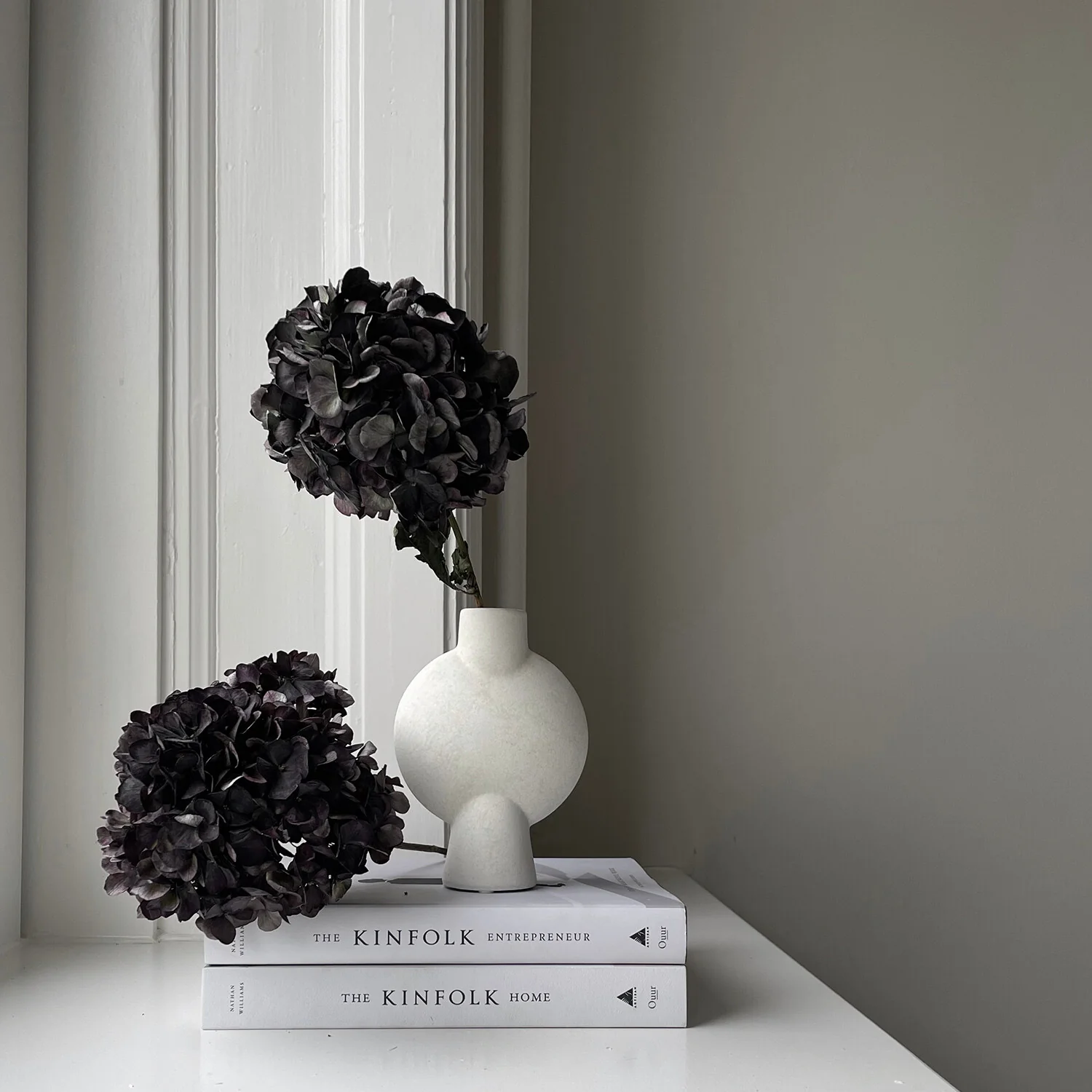 Sphere Vase Bubl, Mini - Bone White - Image 6