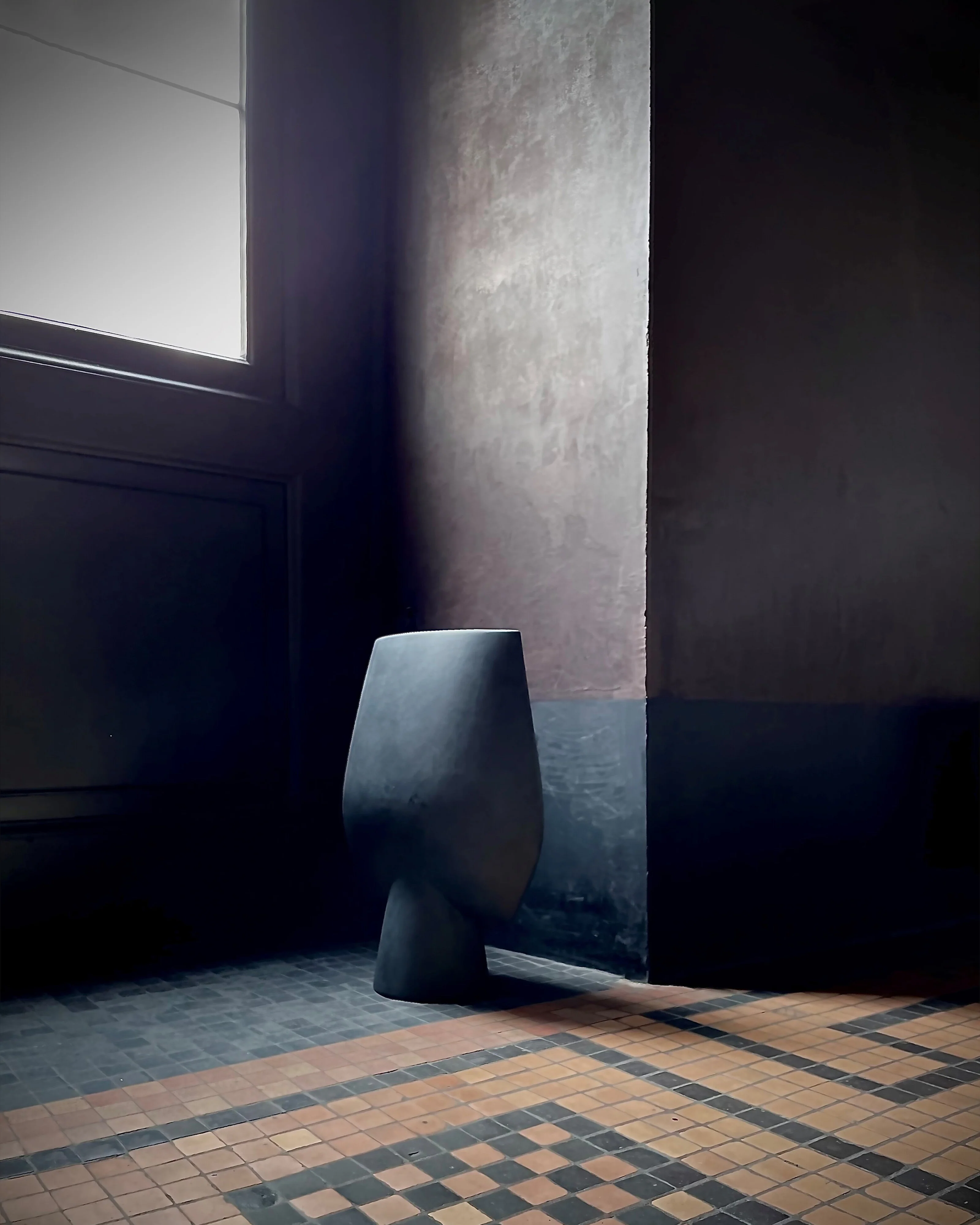 Sphere Vase Square, Hexa - Black - Image 5