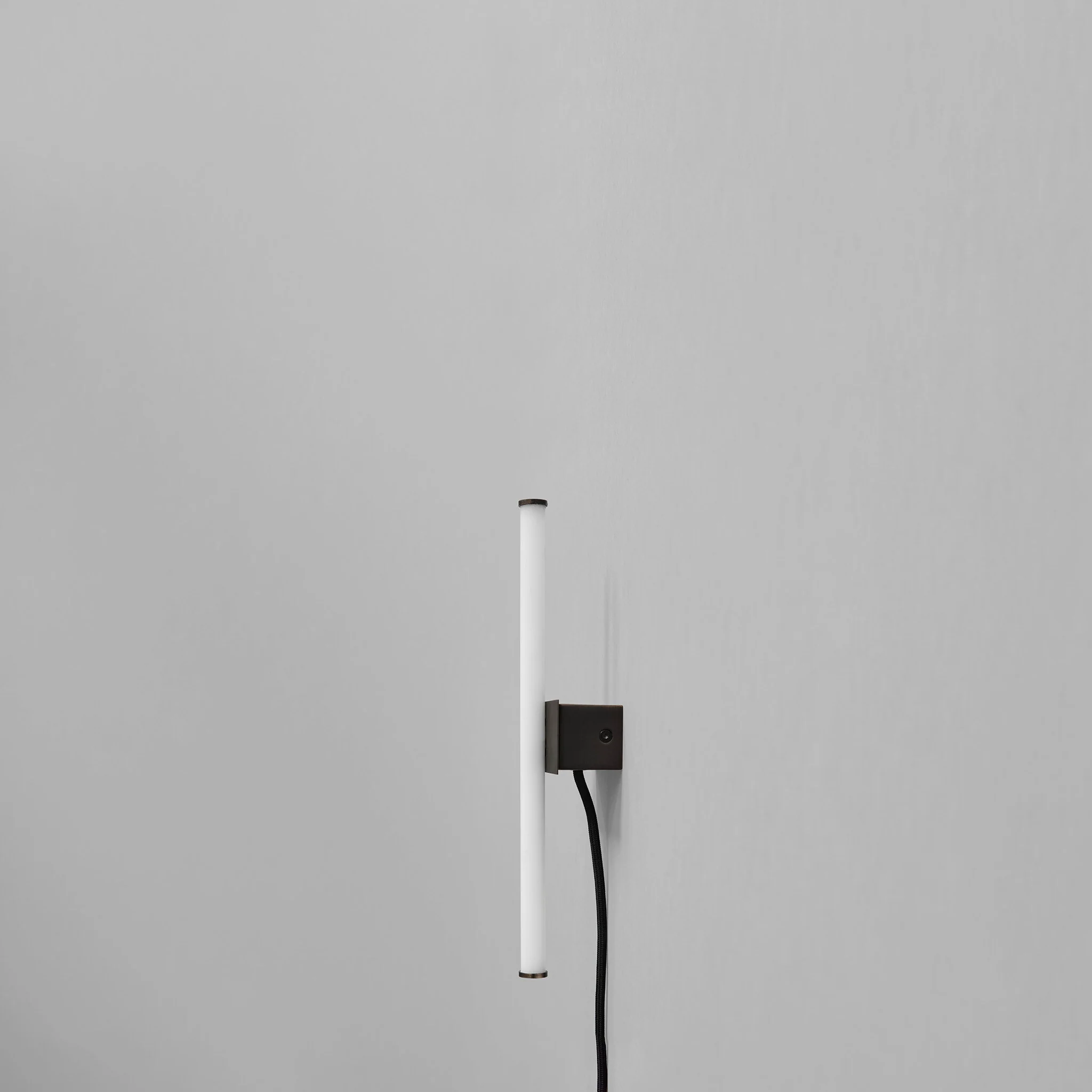Stick Wall Lamp - Bronze - Image 8