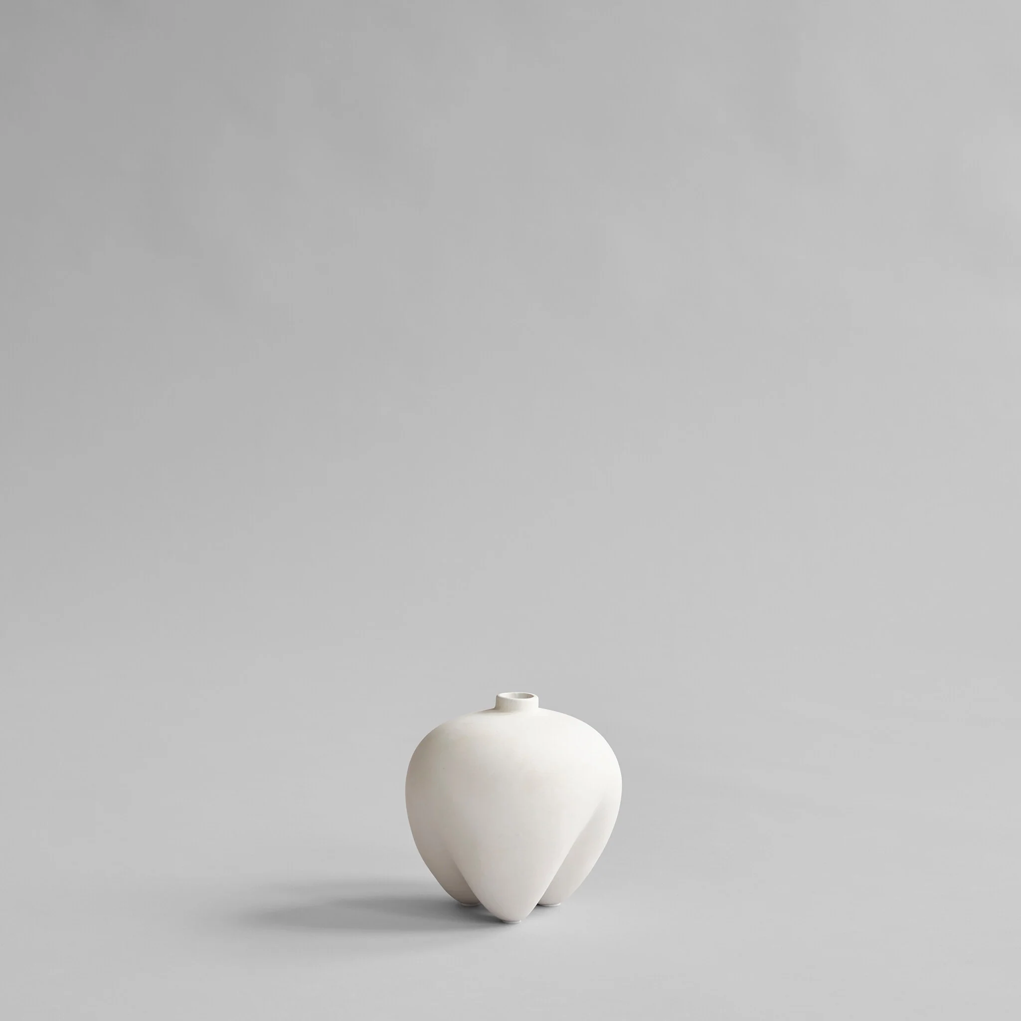 Sumo Vase, Petit - Bone White