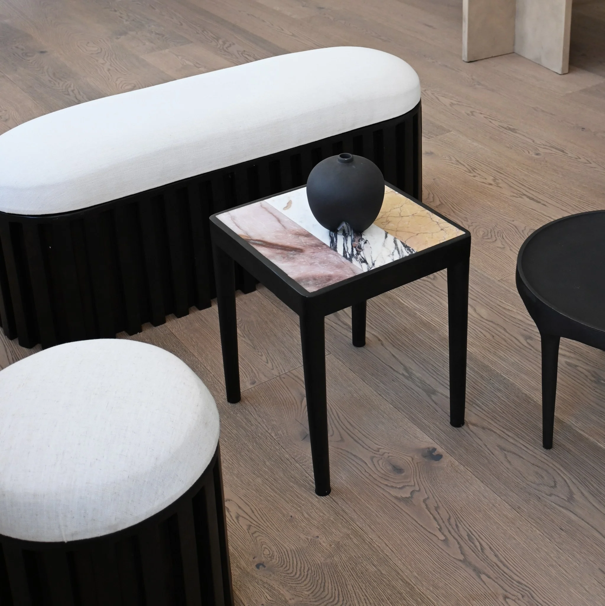 Tairu Table - Striped - Image 4