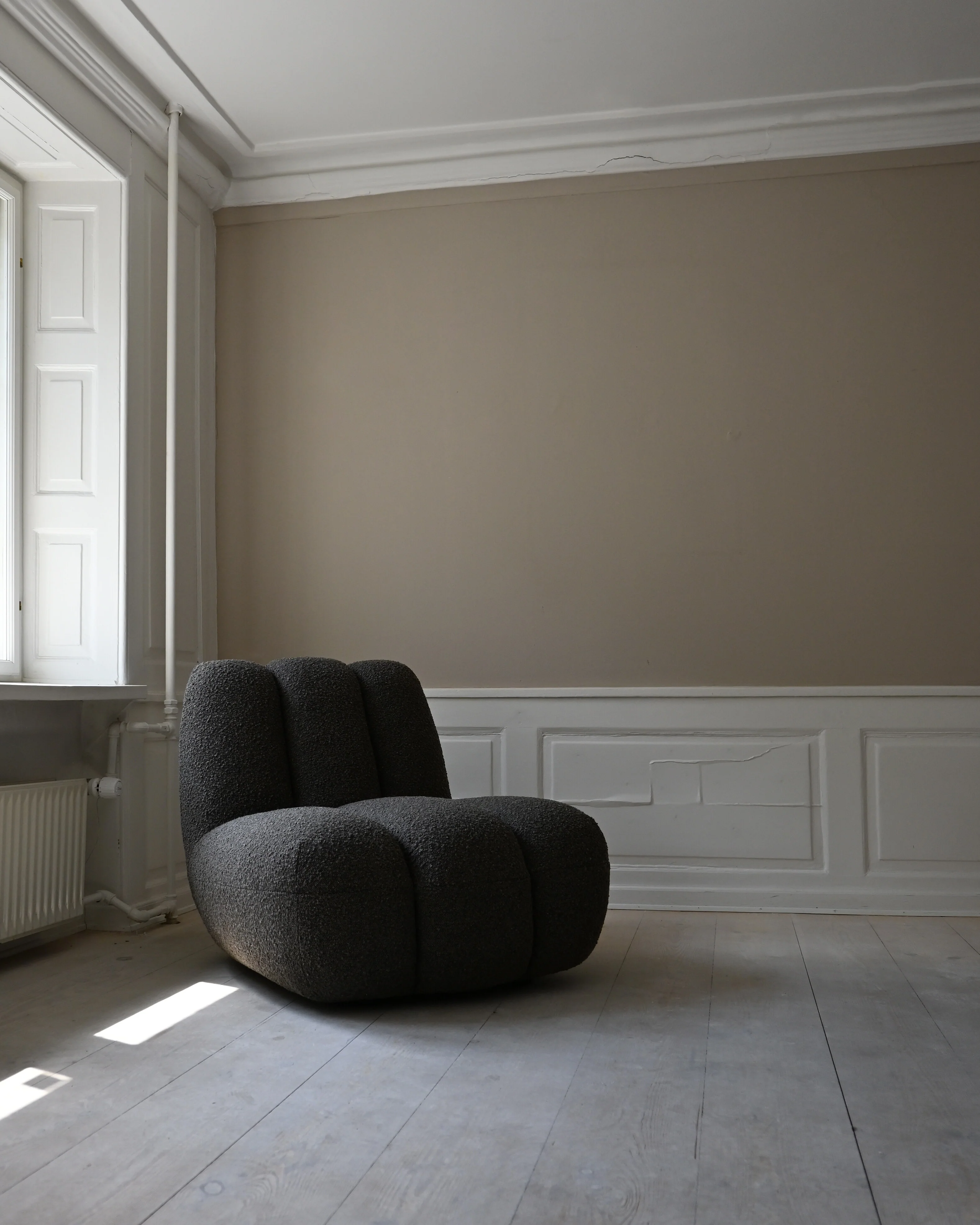 Toe Chair - Deep Taupe (A2635) - Image 4