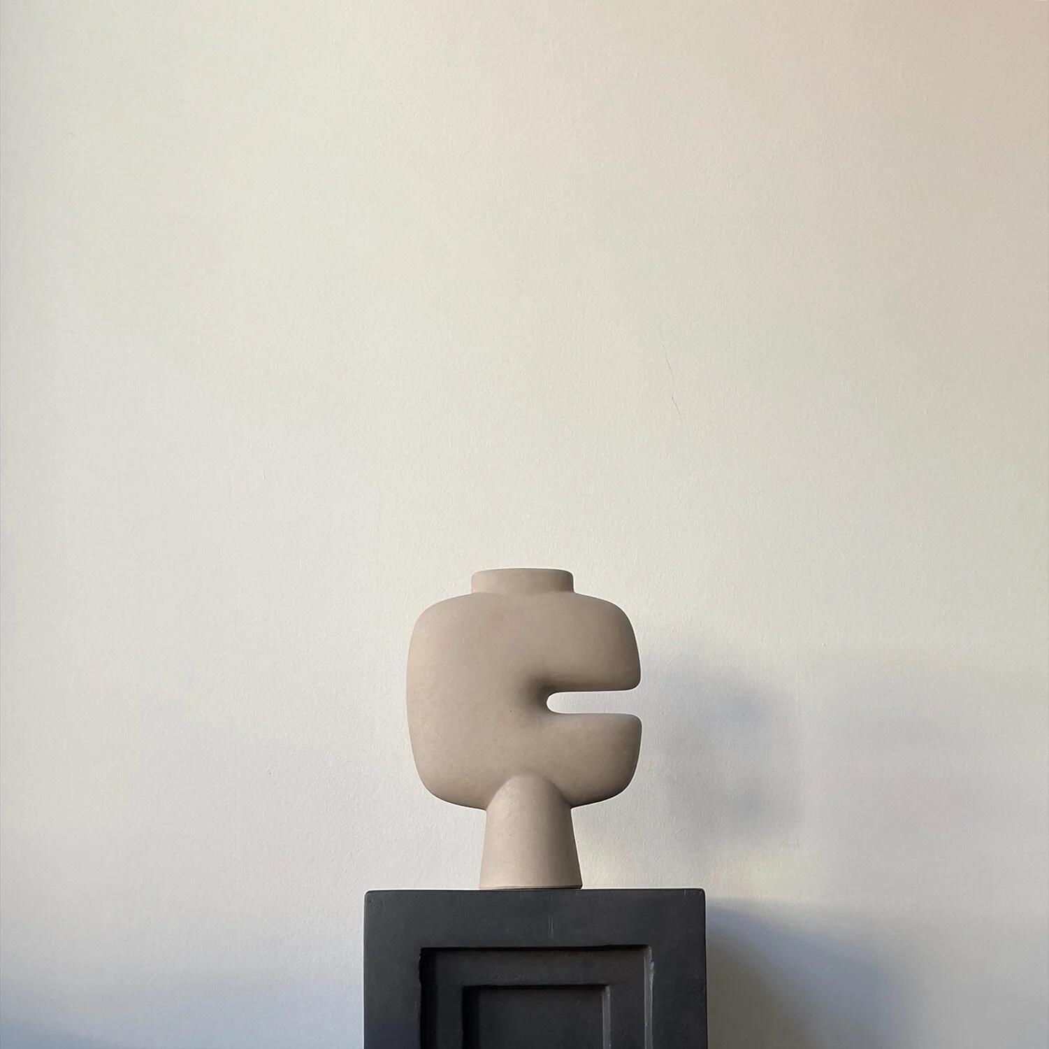 Tribal Vase, Medio - Sand - Image 5