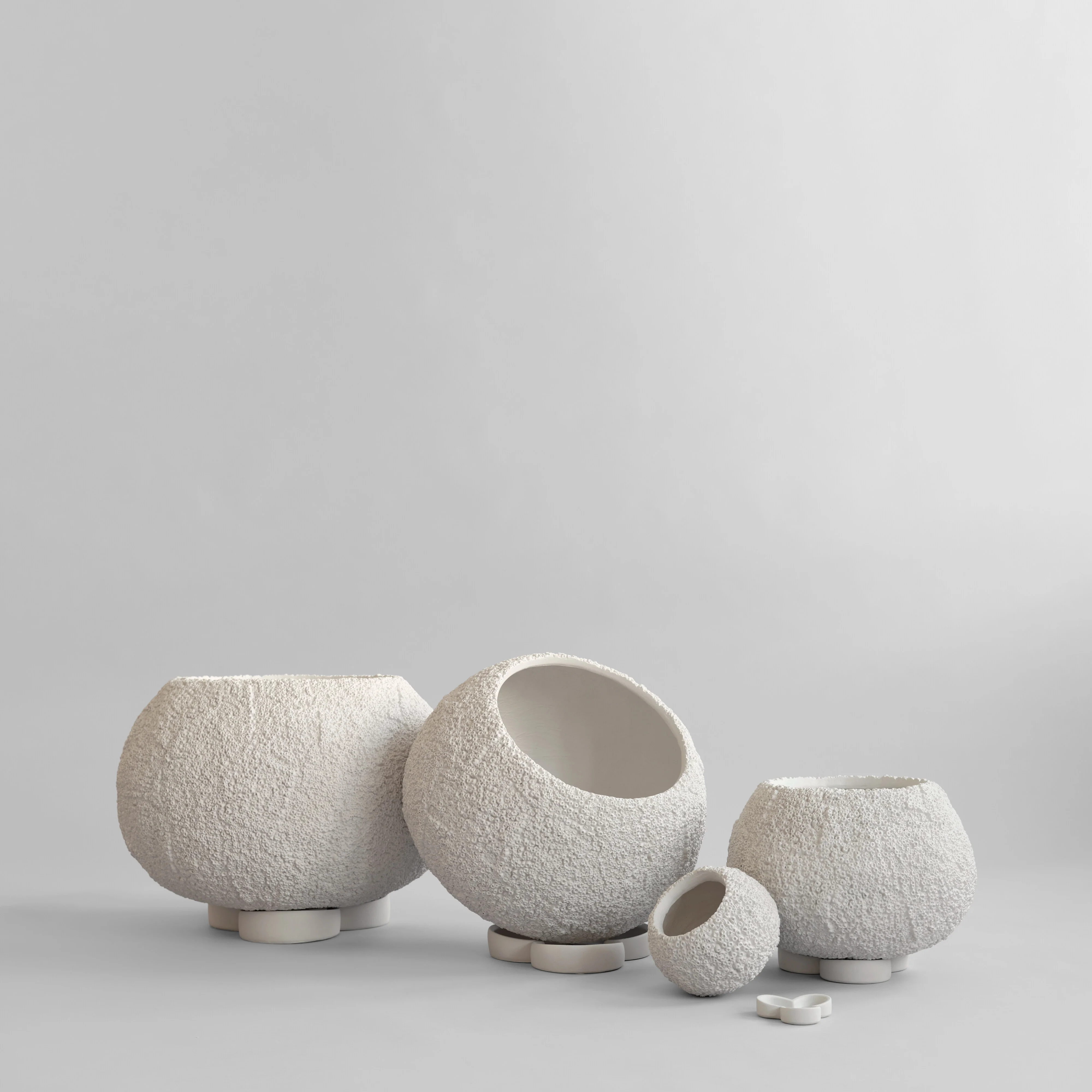 Urchin Plant Pot, Petit - Beehive - Image 3