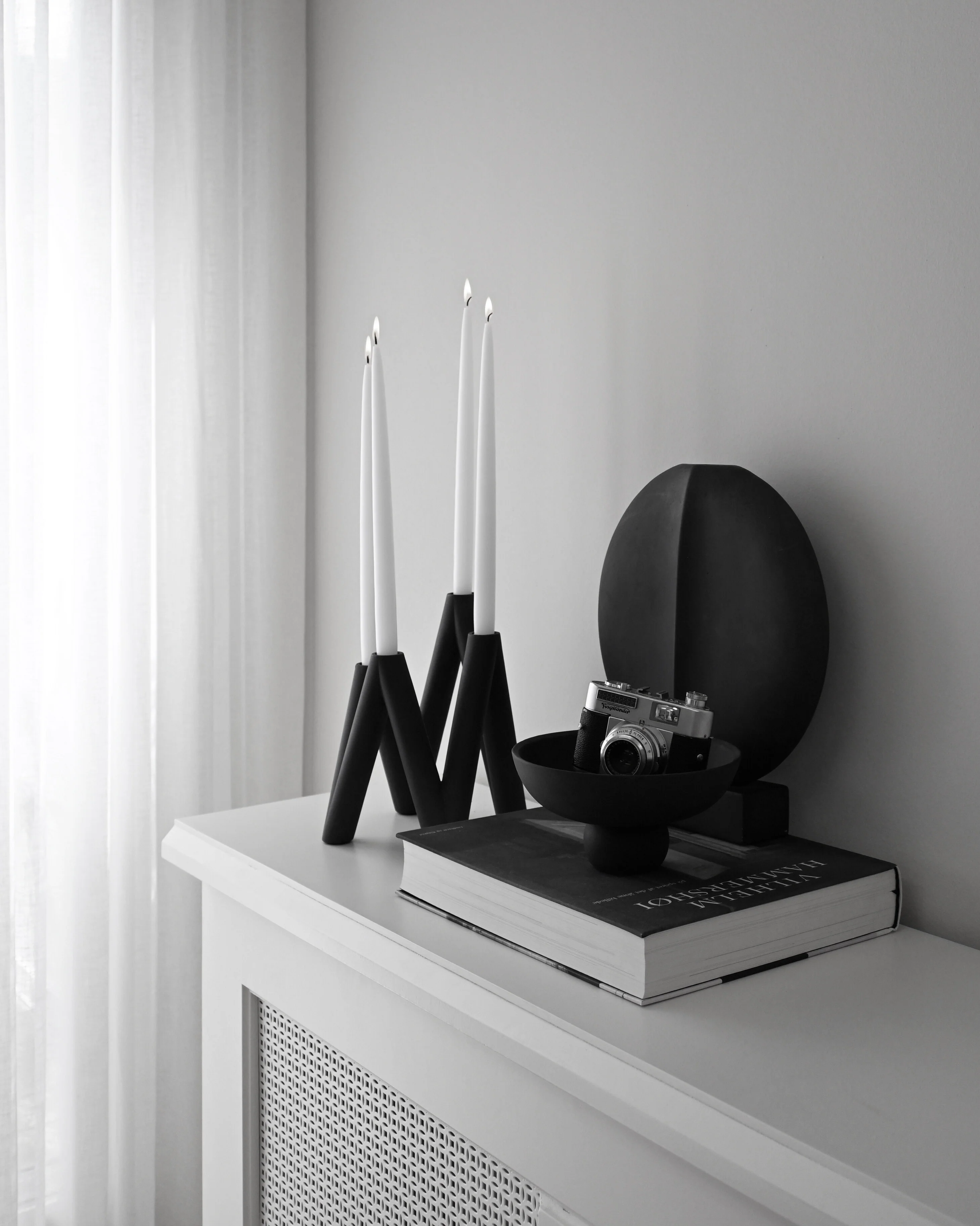 W Candle Holder - Black - Image 4